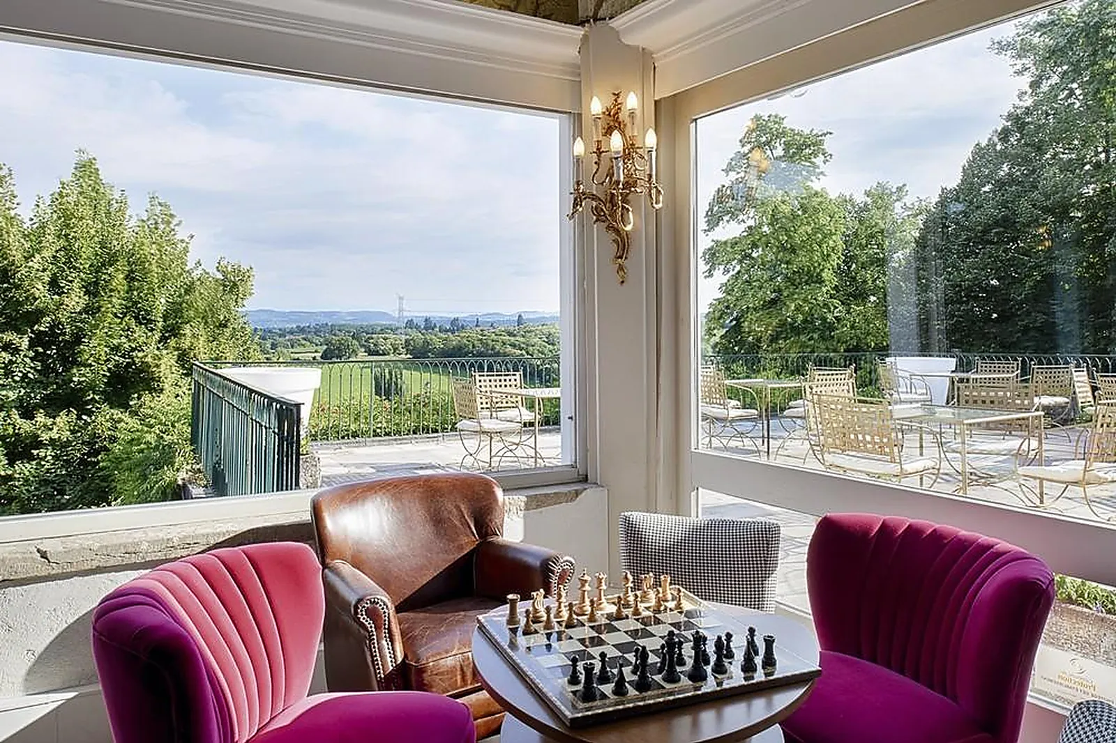 Lieux événementiels, CHÂTEAU DE FAVERGES-DE-LA-TOUR