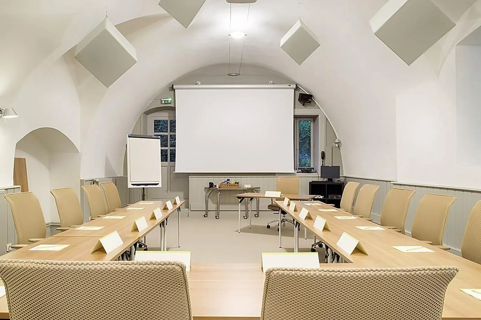 Lieux événementiels, CHÂTEAU DE FAVERGES-DE-LA-TOUR