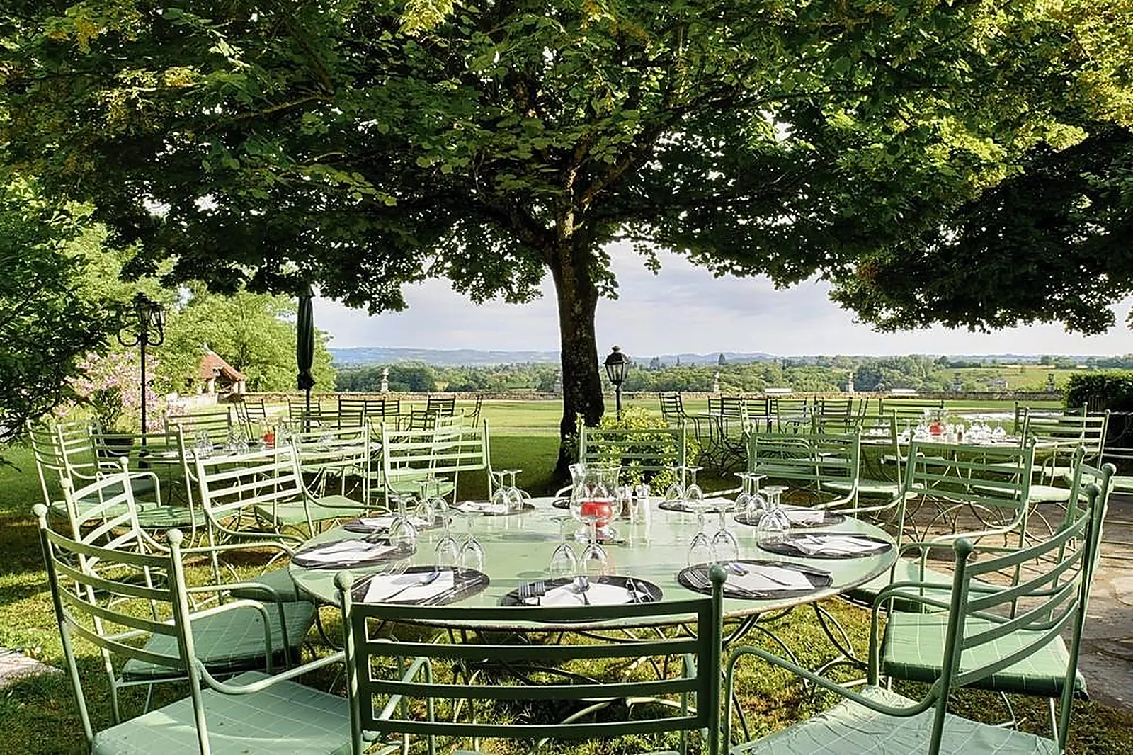 Lieux événementiels, CHÂTEAU DE FAVERGES-DE-LA-TOUR