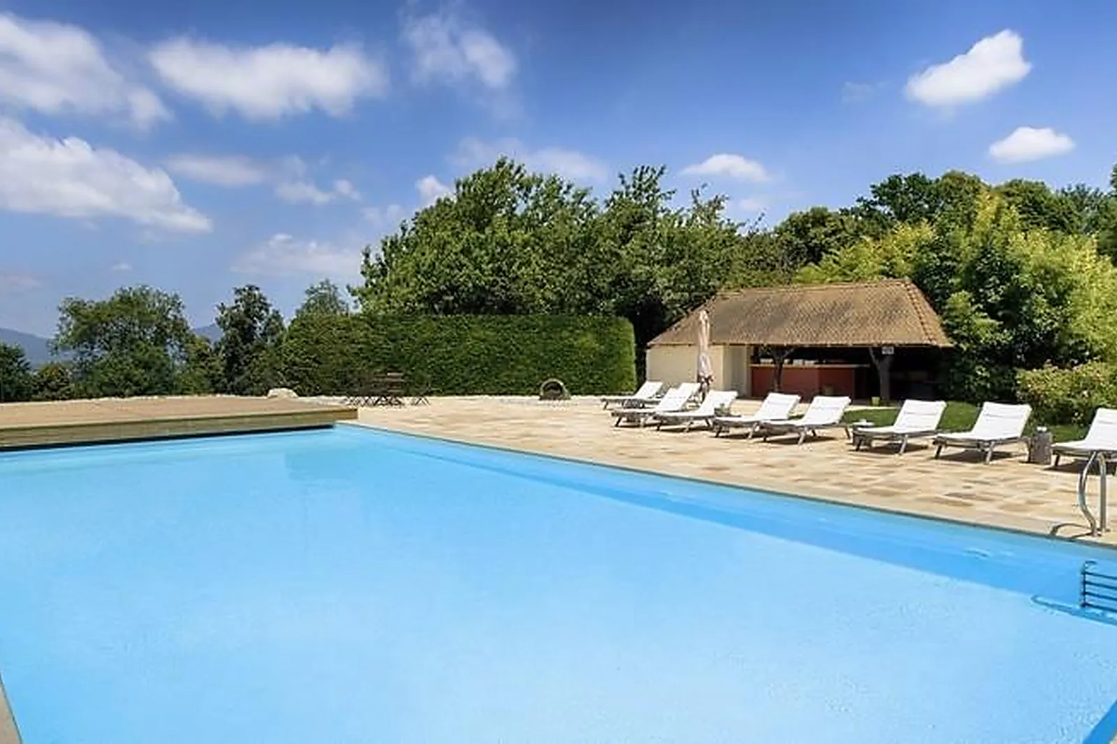 Lieux événementiels, CHÂTEAU DE FAVERGES-DE-LA-TOUR