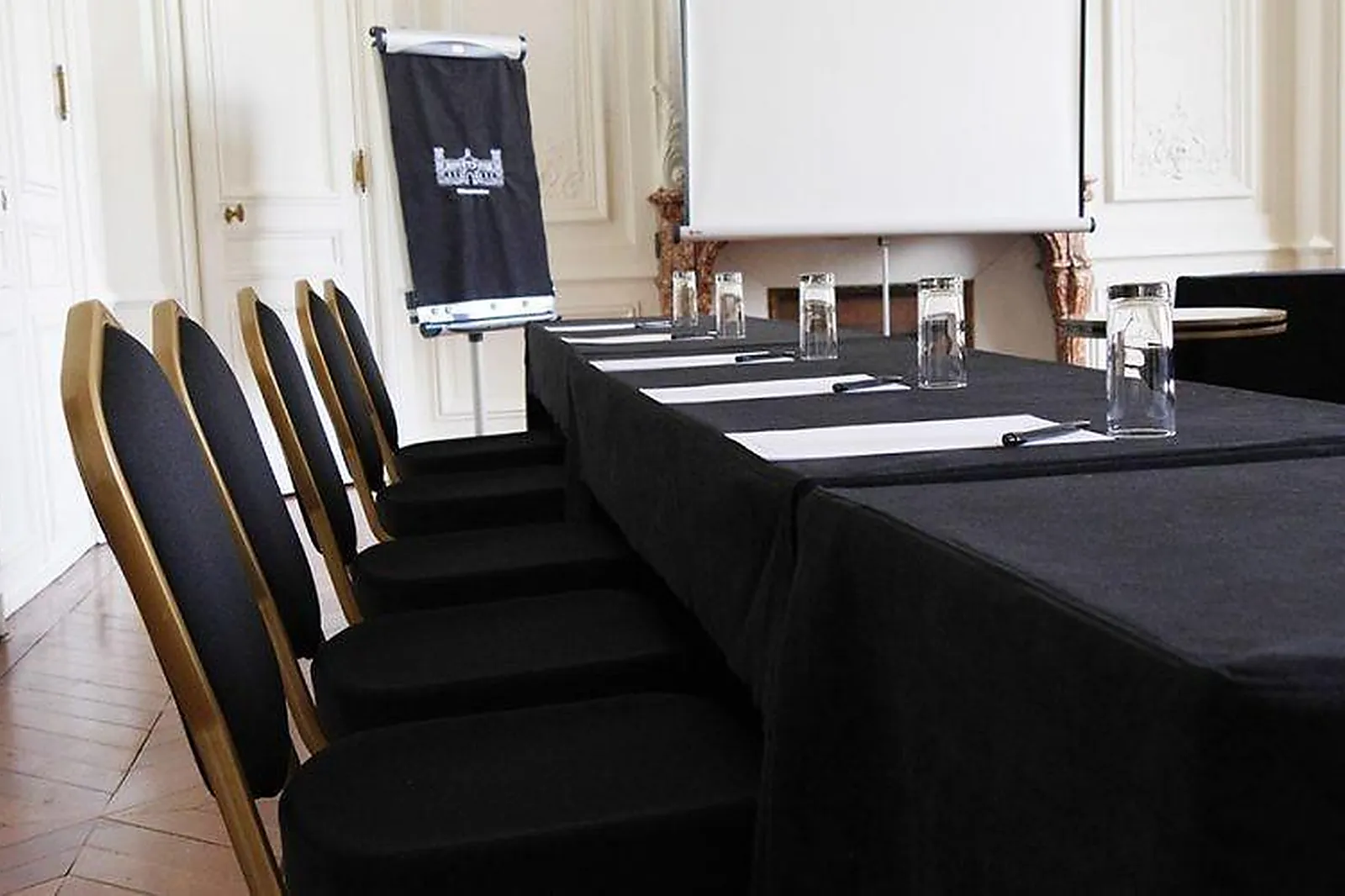 Lieux événementiels, CHÂTEAU DE FERRIÈRES