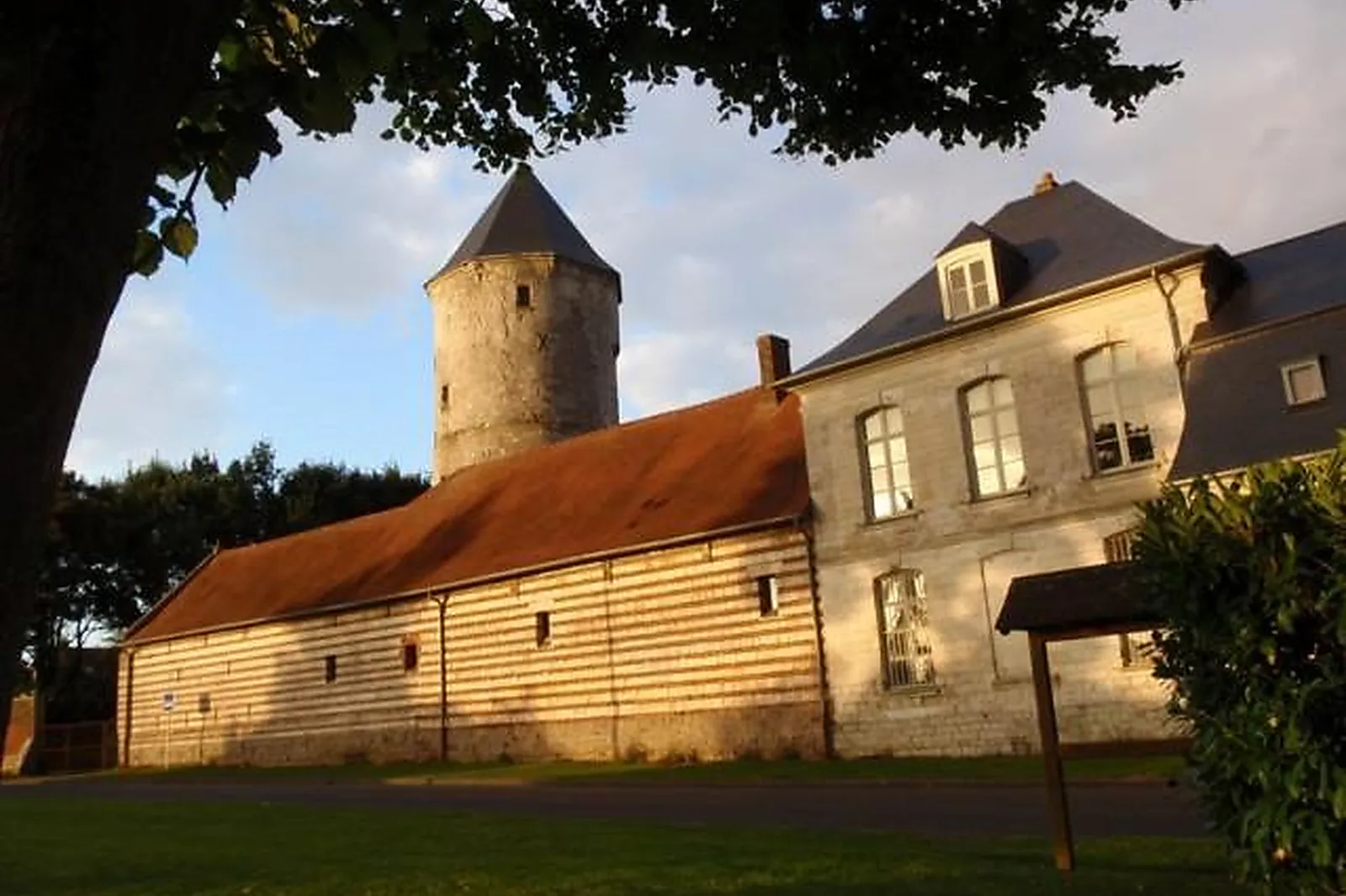 Lieux événementiels, CHÂTEAU DE FLESSELLES