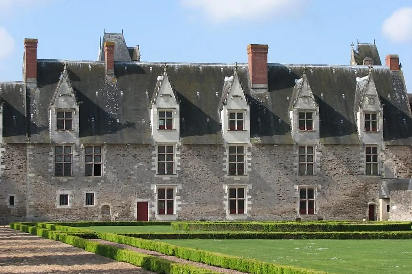 Lieux événementiels, CHÂTEAU DE GOULAINE