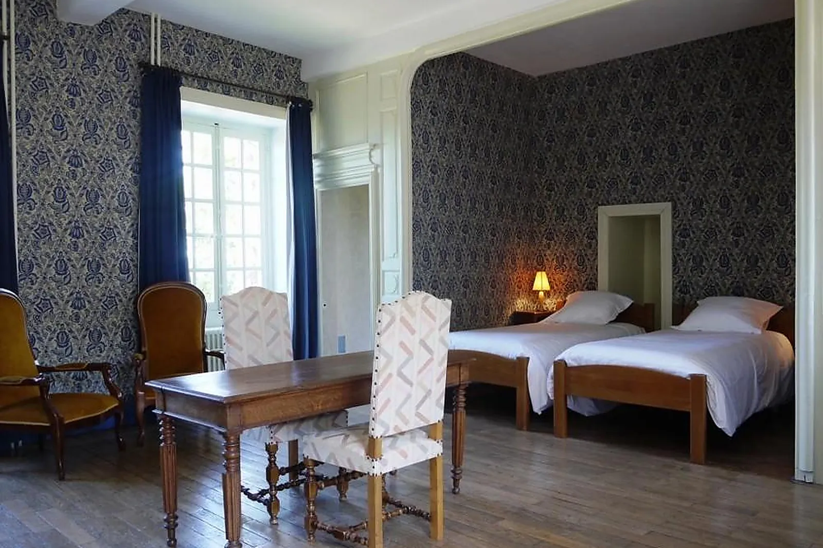 Lieux événementiels, CHÂTEAU DE GOUTELAS