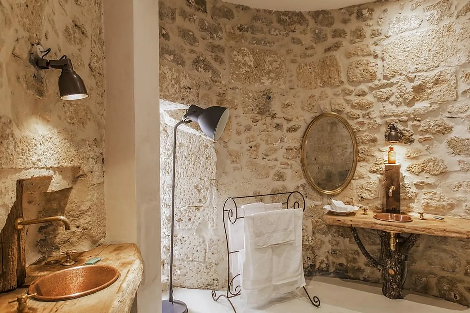 Lieux événementiels, CHÂTEAU DE GRIGNOLS - DOMAINE DE LA DAME BLANCHE