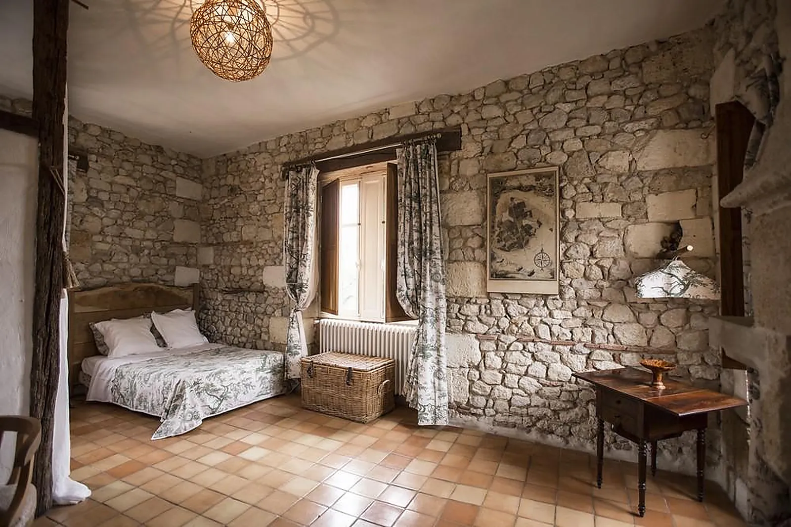 Lieux événementiels, CHÂTEAU DE GRIGNOLS - DOMAINE DE LA DAME BLANCHE