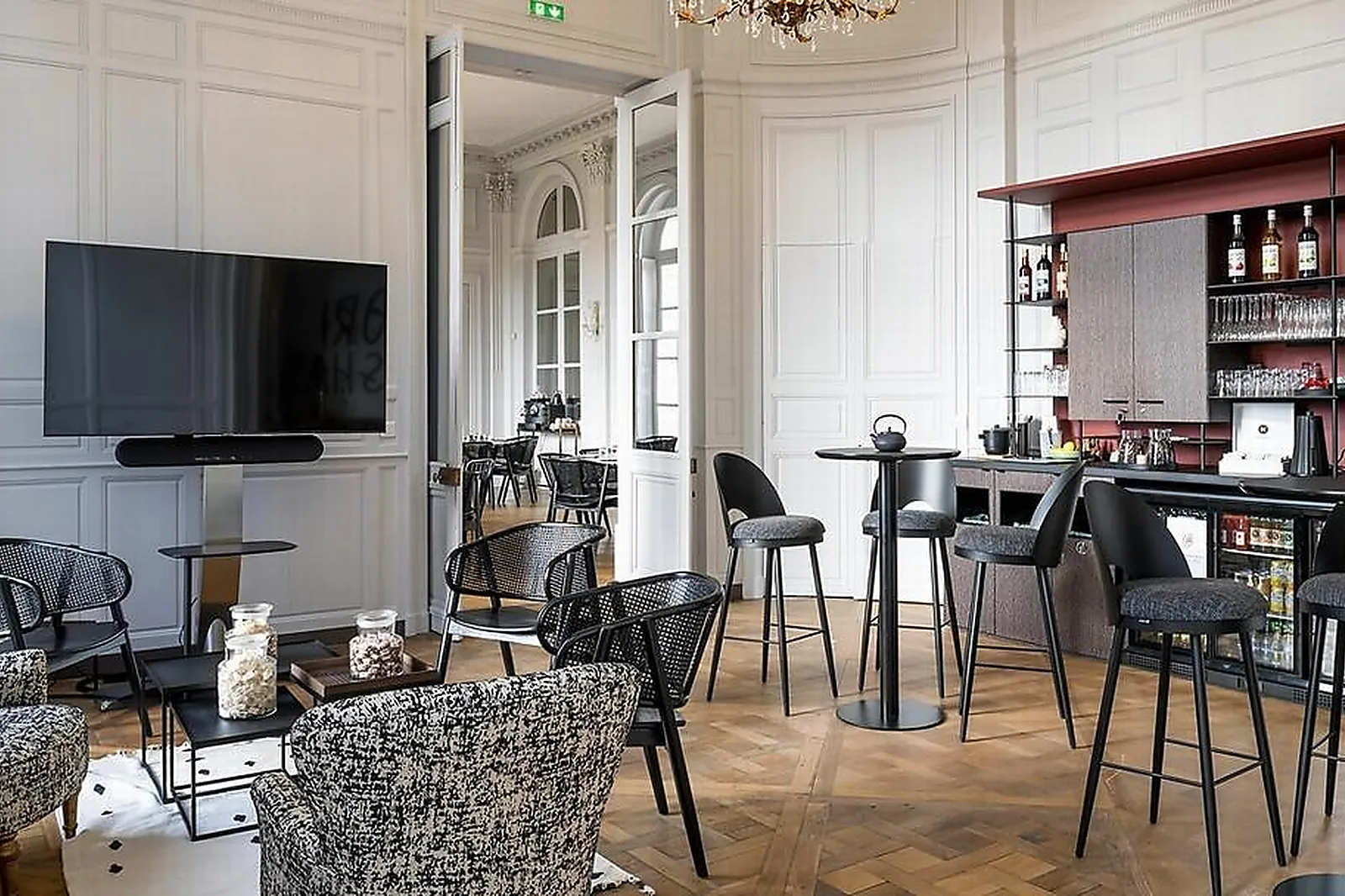 Lieux événementiels, CHÂTEAU DE HERCES