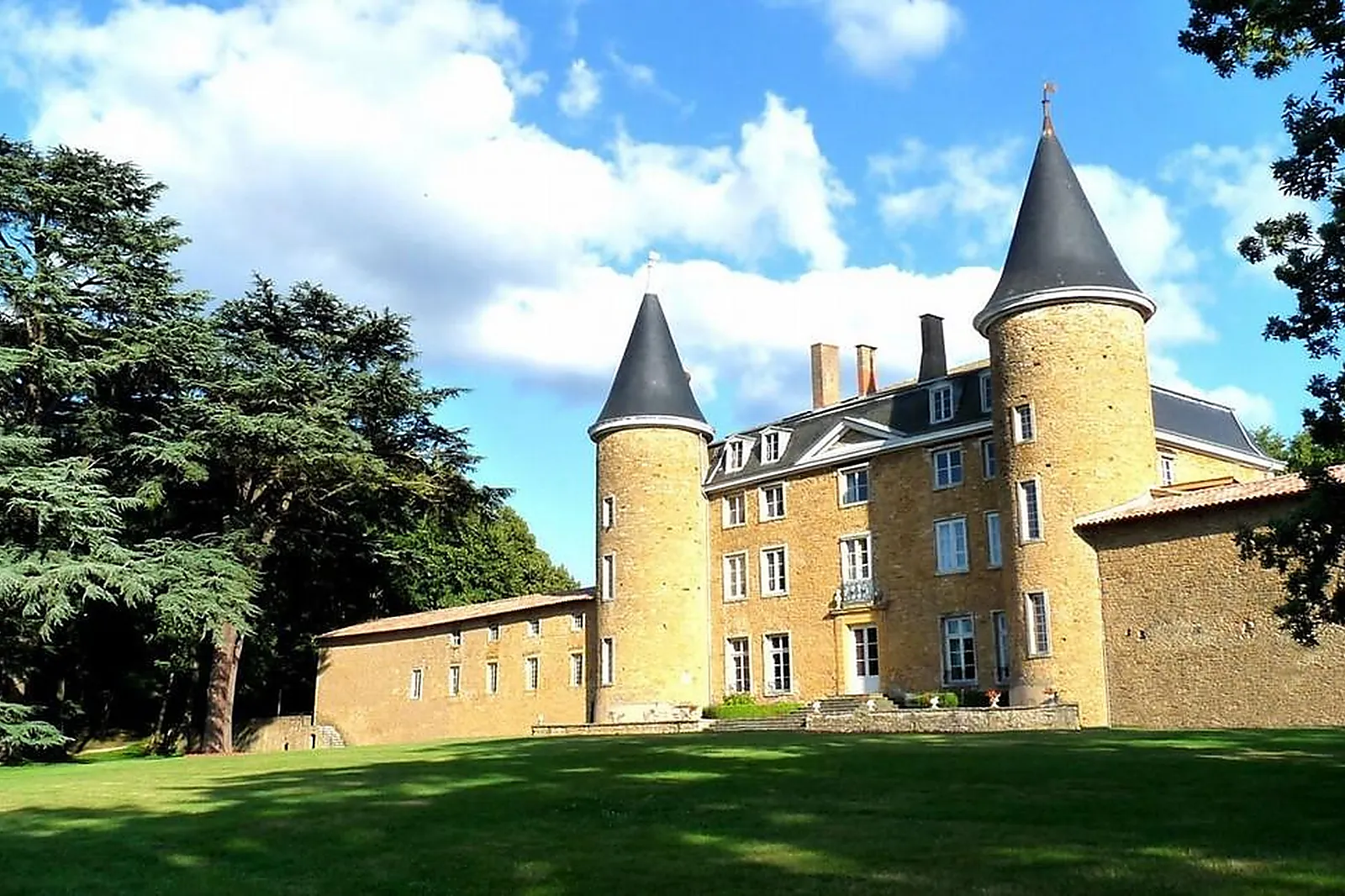Lieux événementiels, CHATEAU DE JANZE