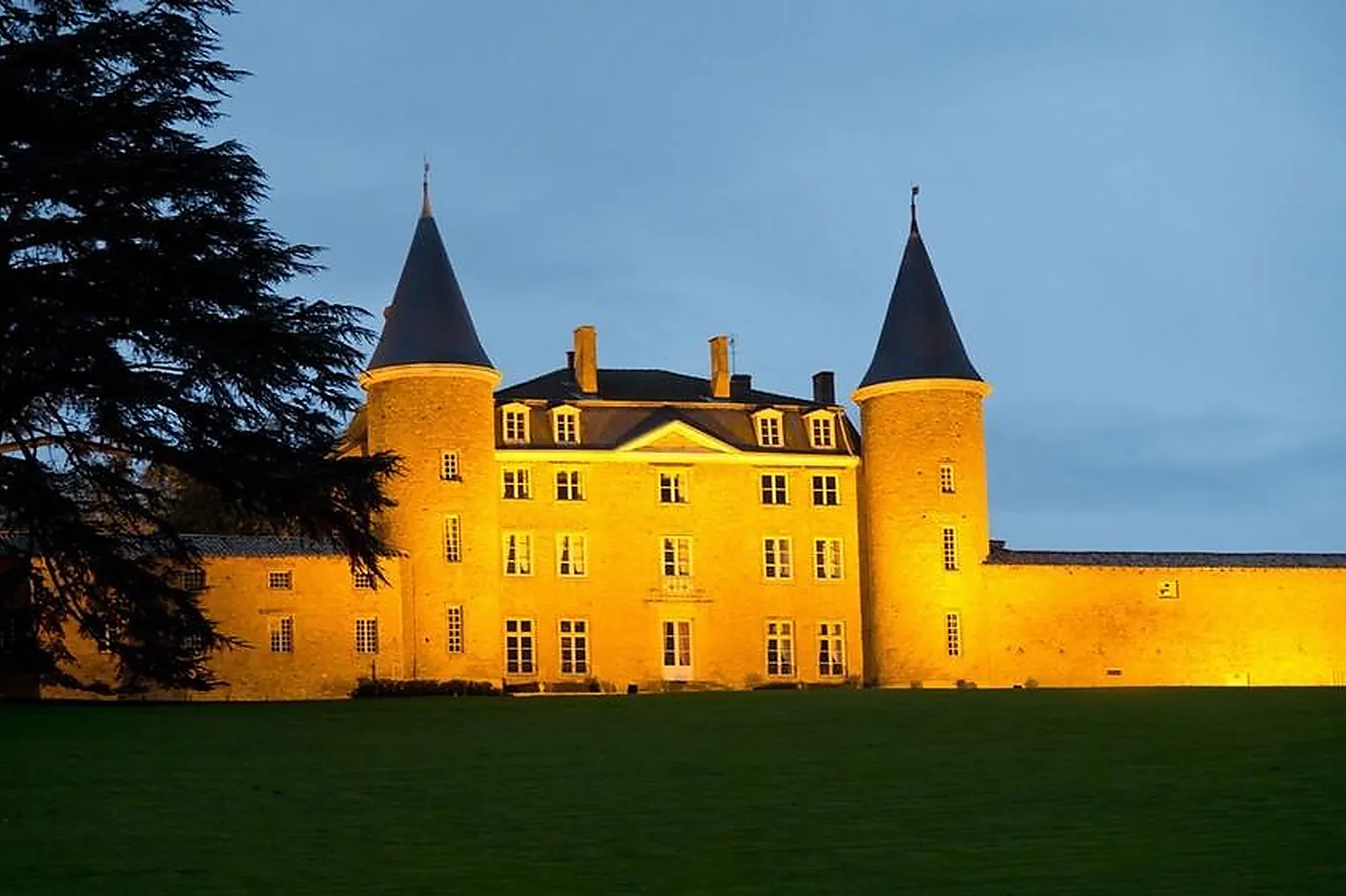 Lieux événementiels, CHATEAU DE JANZE