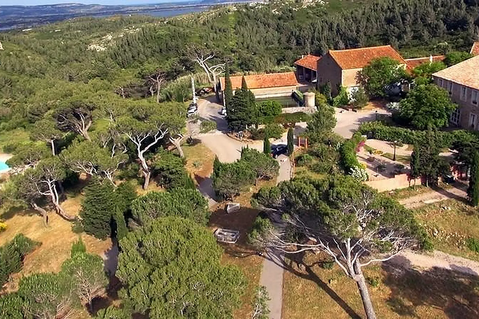 Lieux événementiels, CHÂTEAU DE JONQUIÈRES