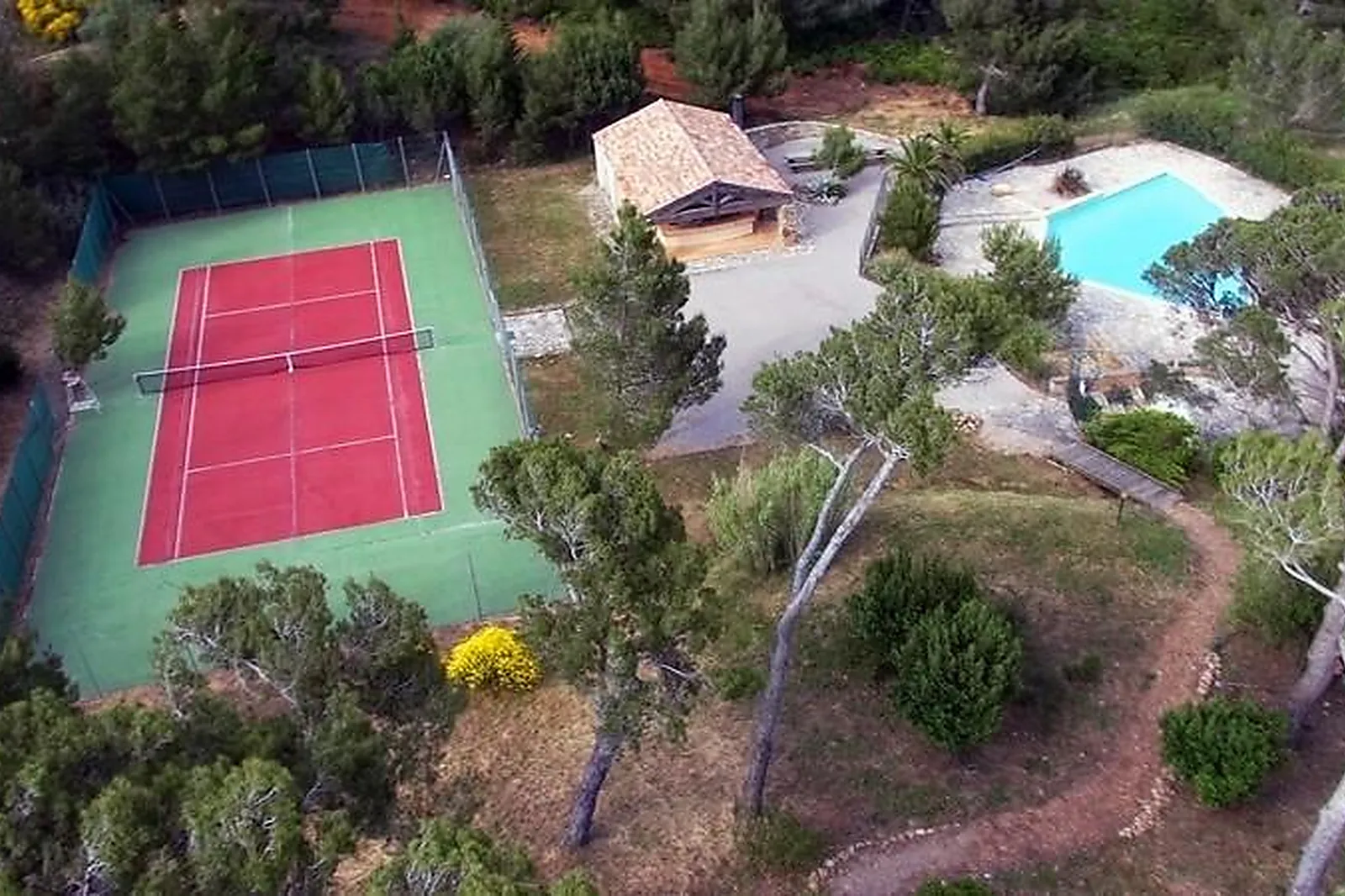 Lieux événementiels, CHÂTEAU DE JONQUIÈRES