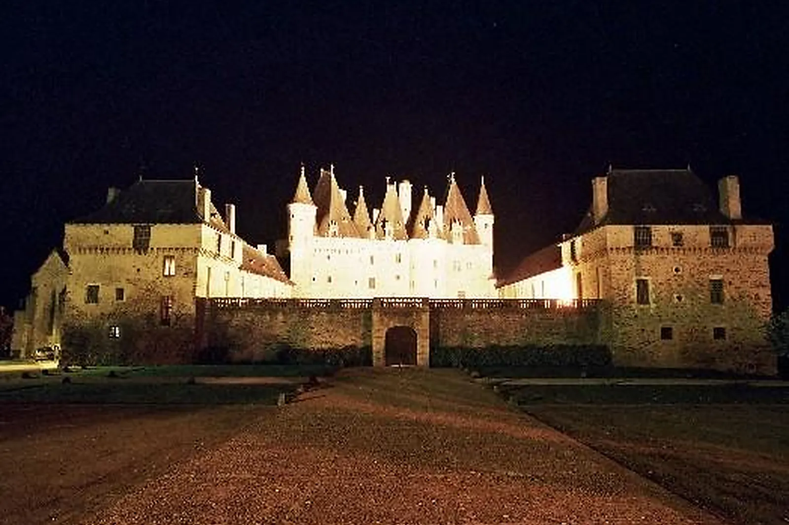 Lieux événementiels, CHÂTEAU DE JUMILHAC