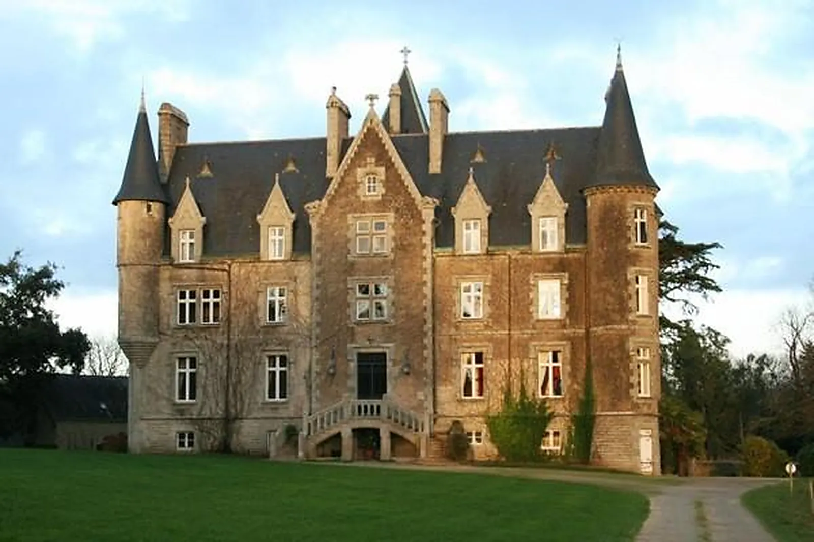 Lieux événementiels, CHÂTEAU DE KERAMBLEIZ