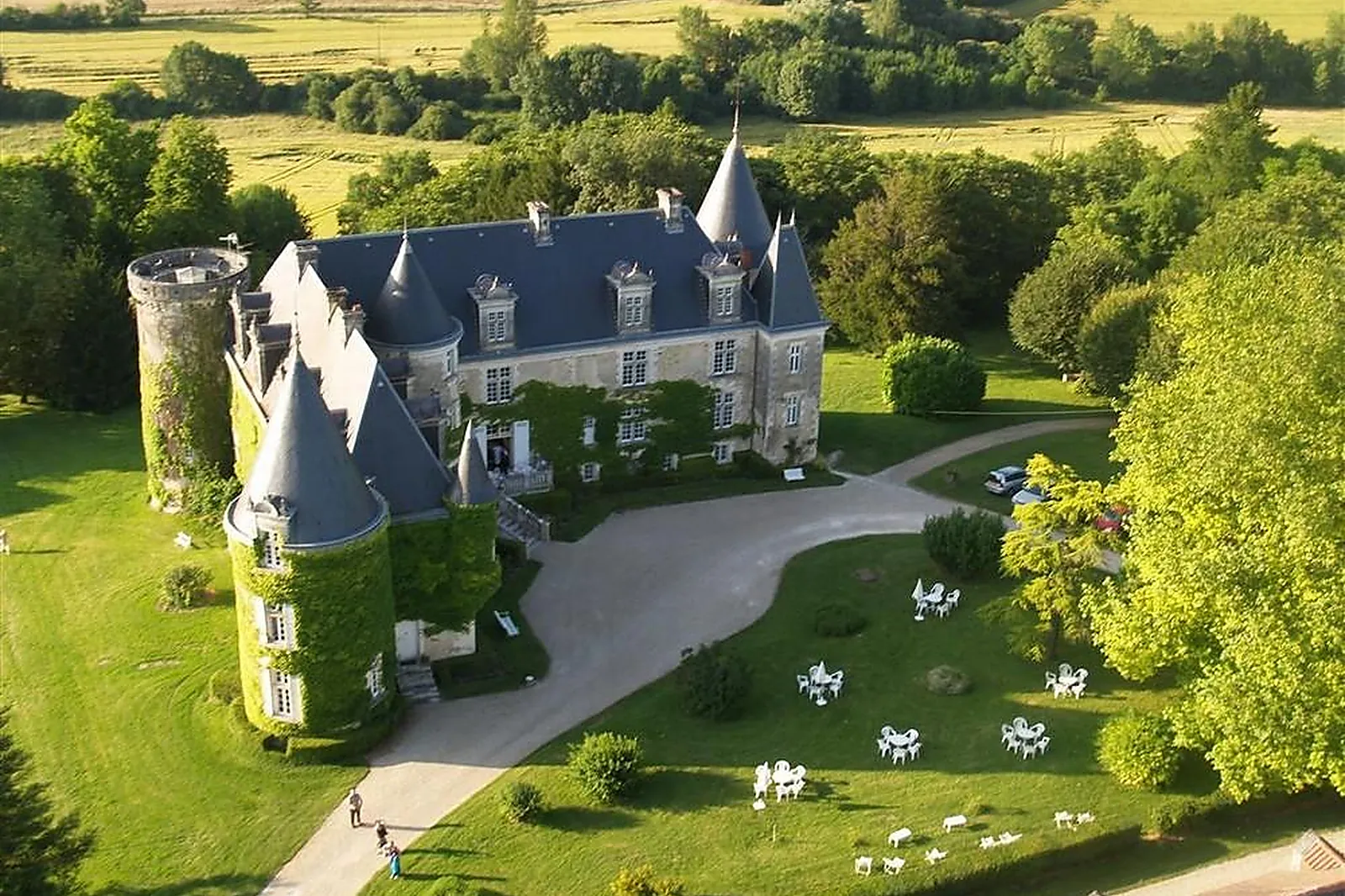 Lieux événementiels, CHATEAU DE LA COTE