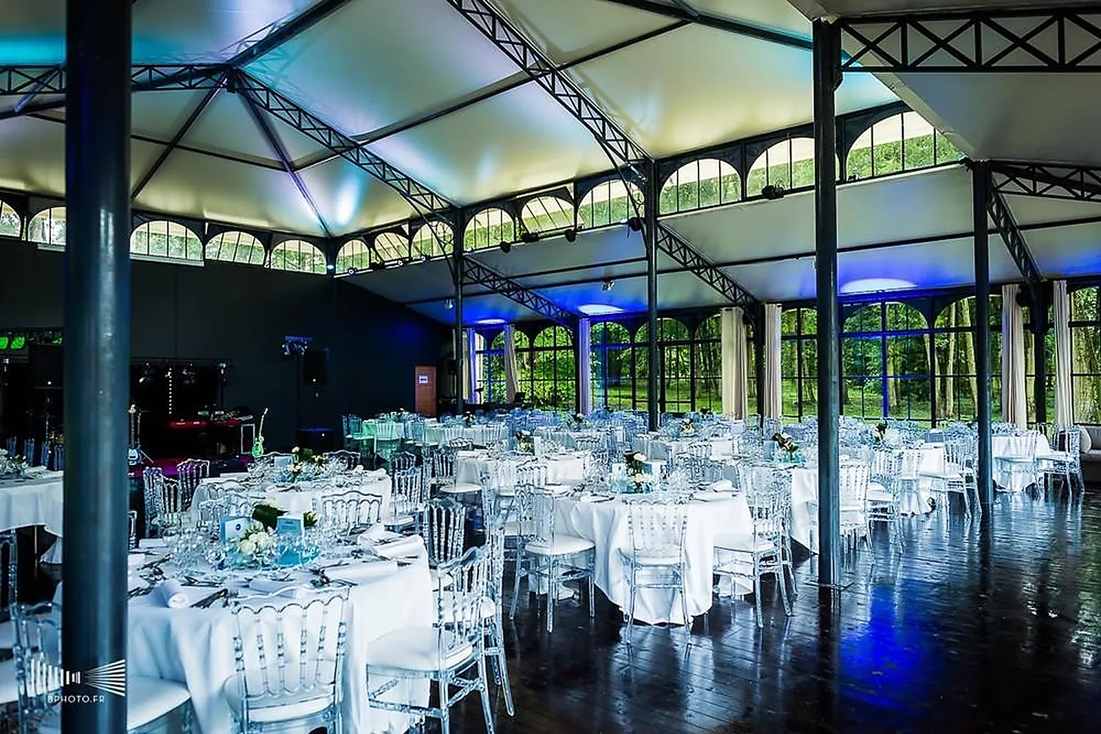 Lieux événementiels, CHÂTEAU DE LA COUR SENLISSE