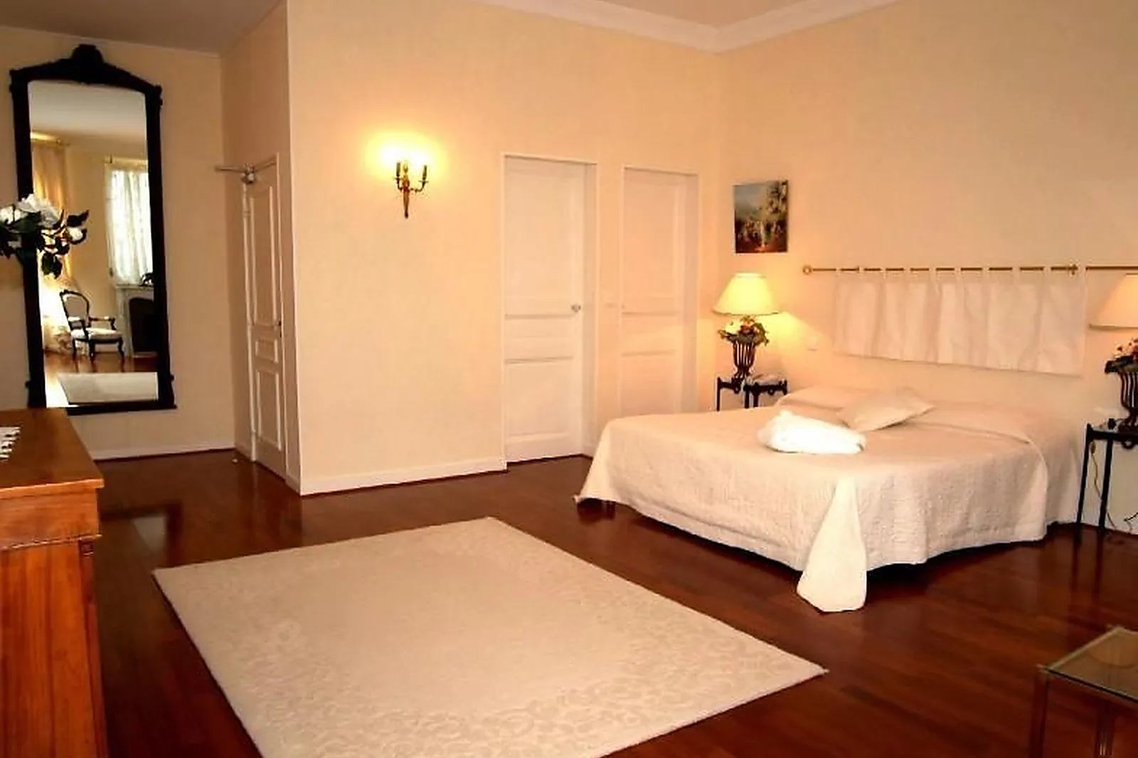 Lieux événementiels, CHÂTEAU DE LA DAME BLANCHE