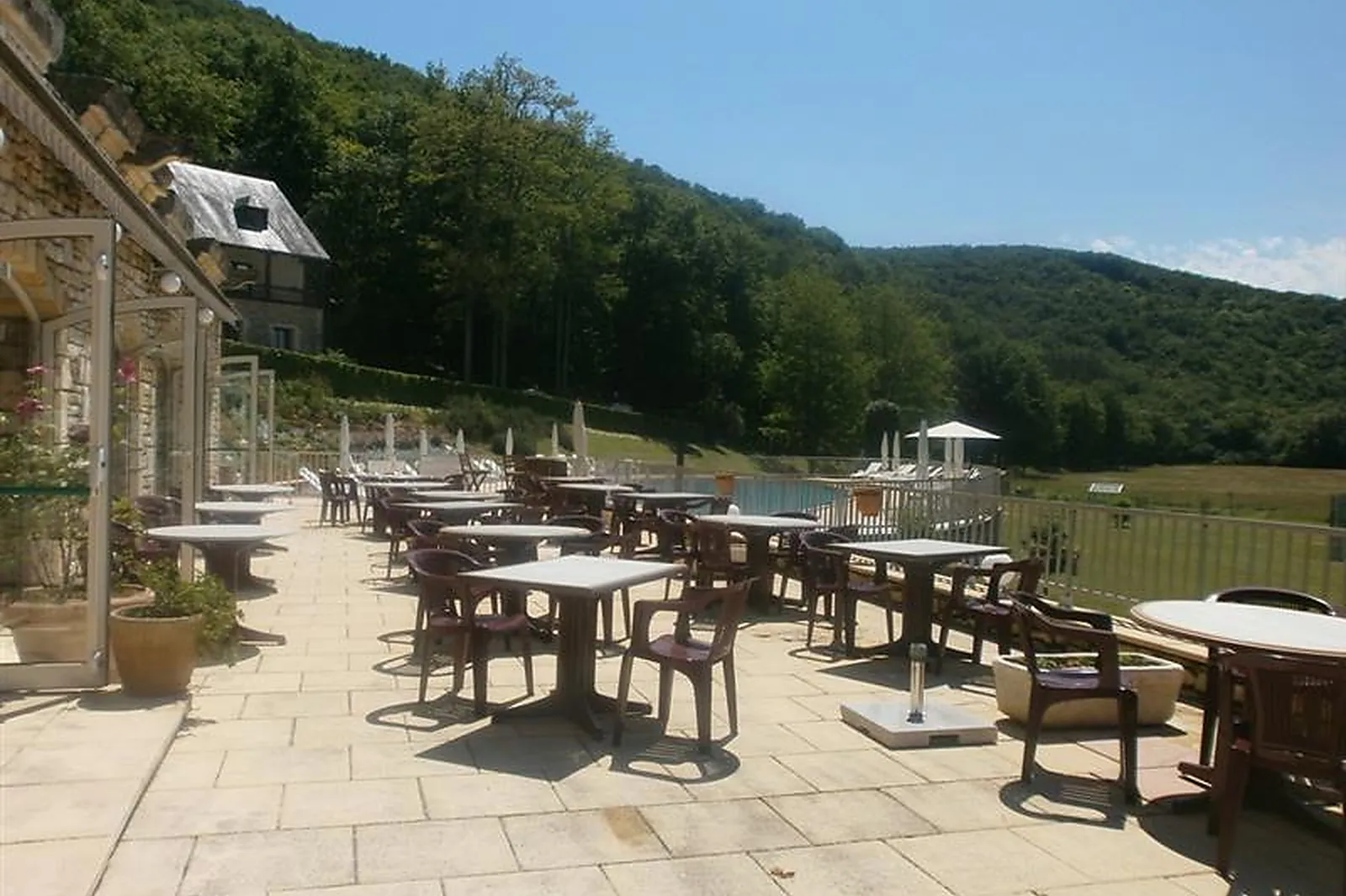 Lieux événementiels, CHATEAU DE LA FLEUNIE