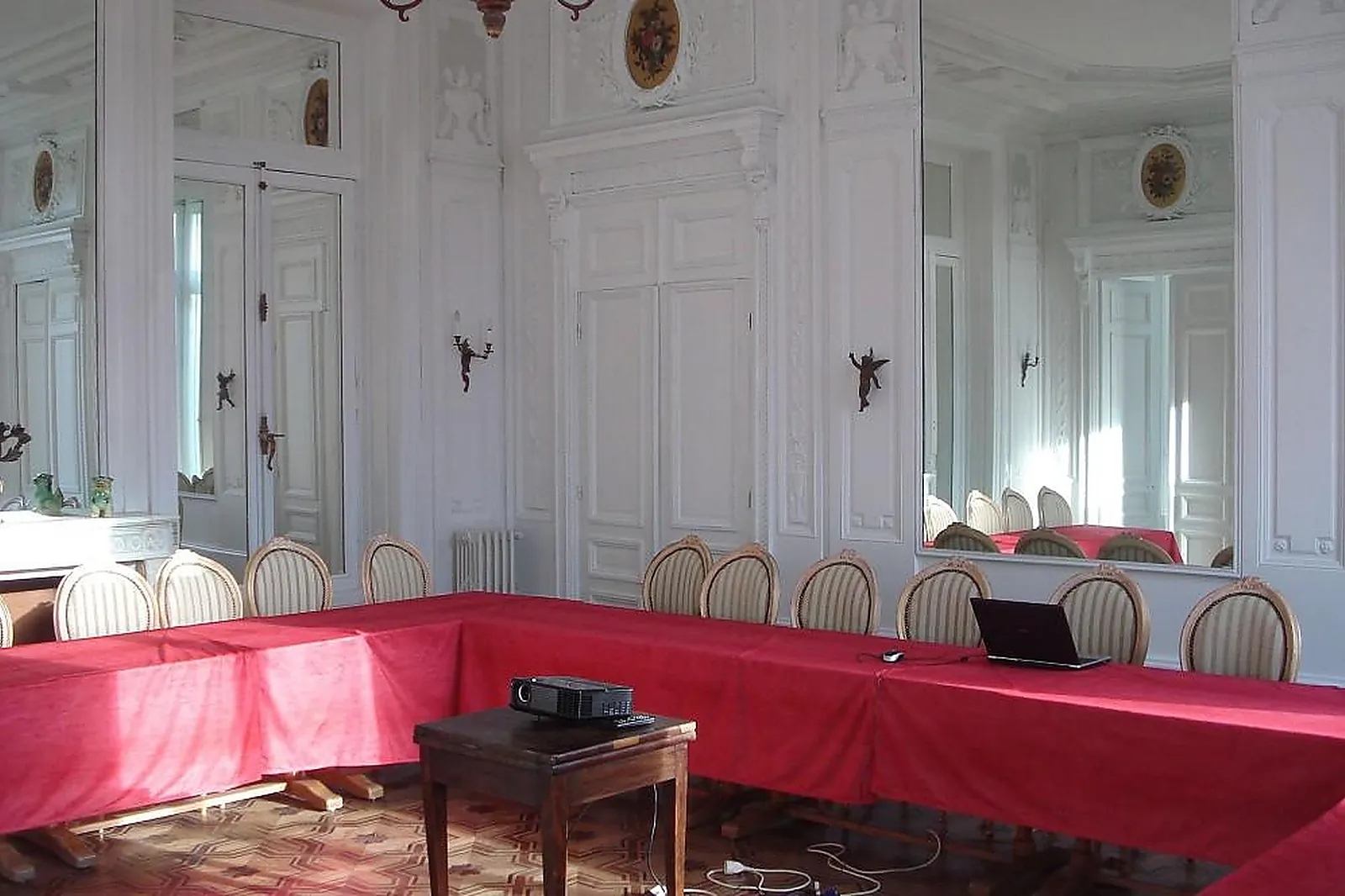 Lieux événementiels, CHÂTEAU DE LA MADELEINE