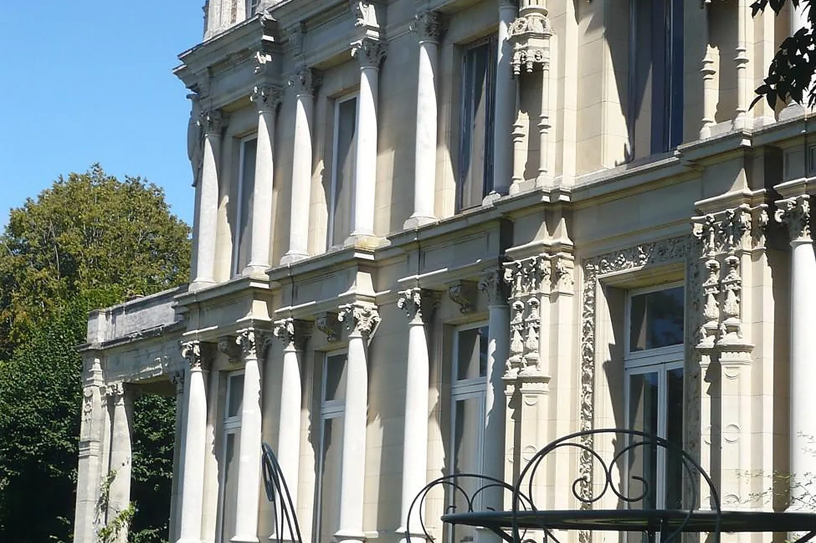 Lieux événementiels, CHÂTEAU DE LA MADELEINE