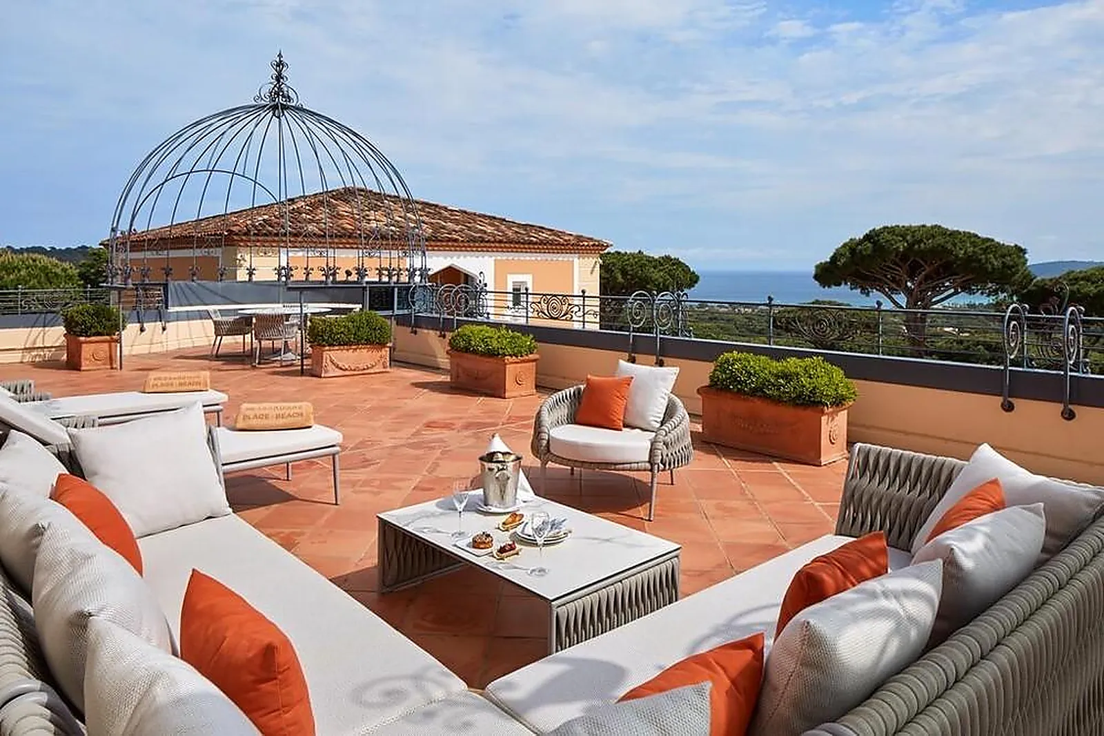 Lieux événementiels, CHÂTEAU DE LA MESSARDIERE