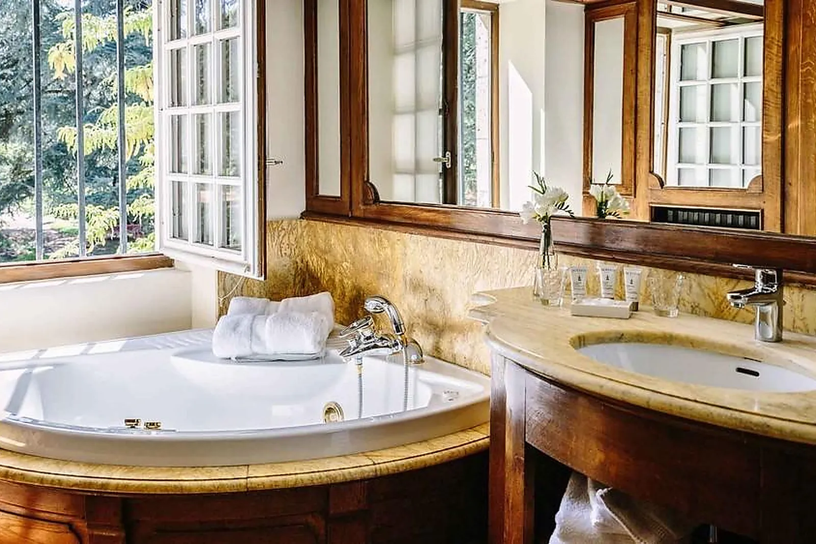 Lieux événementiels, CHATEAU DE LA TREYNE