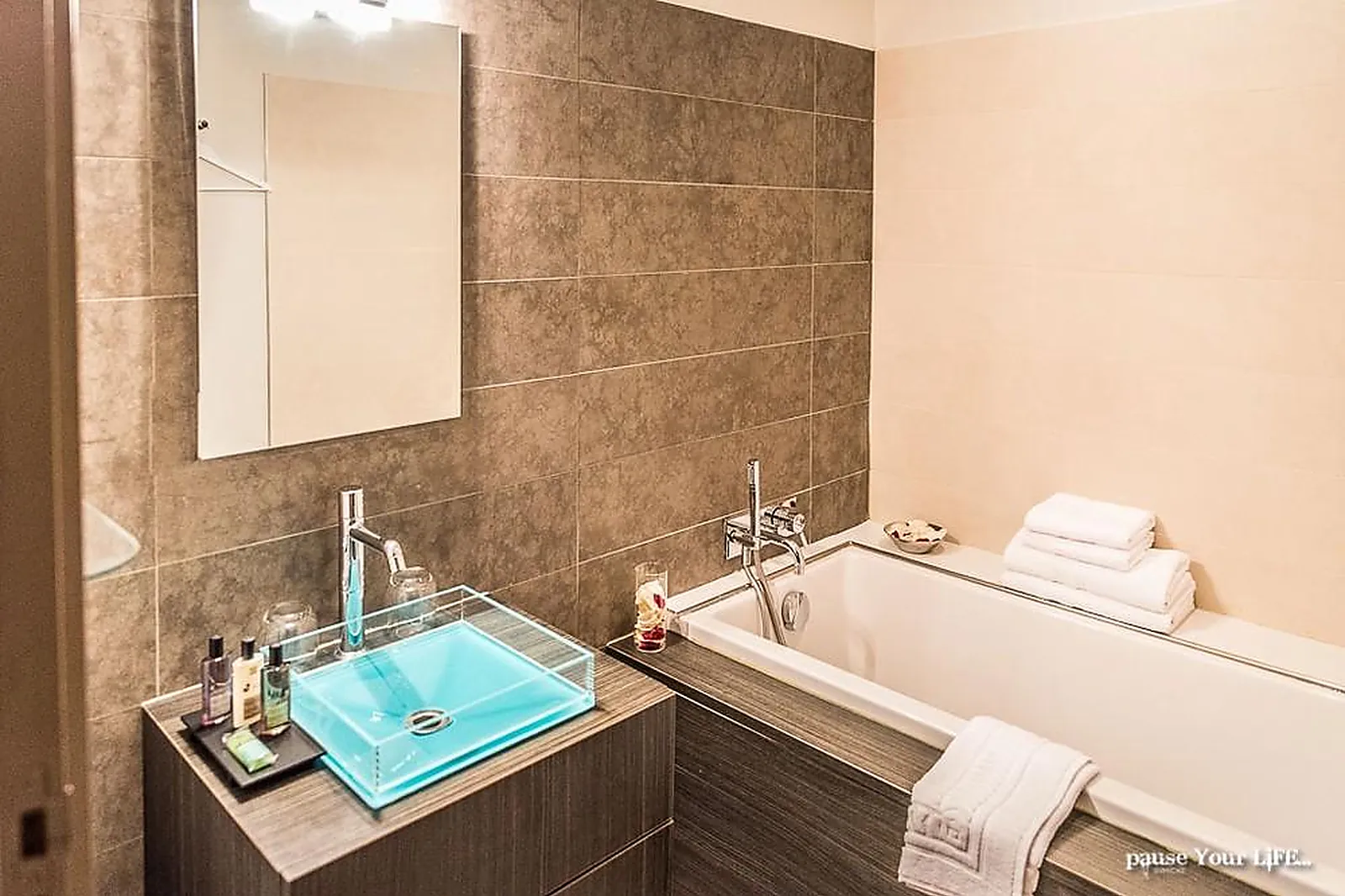 Lieux événementiels, CHÂTEAU DE LACAN