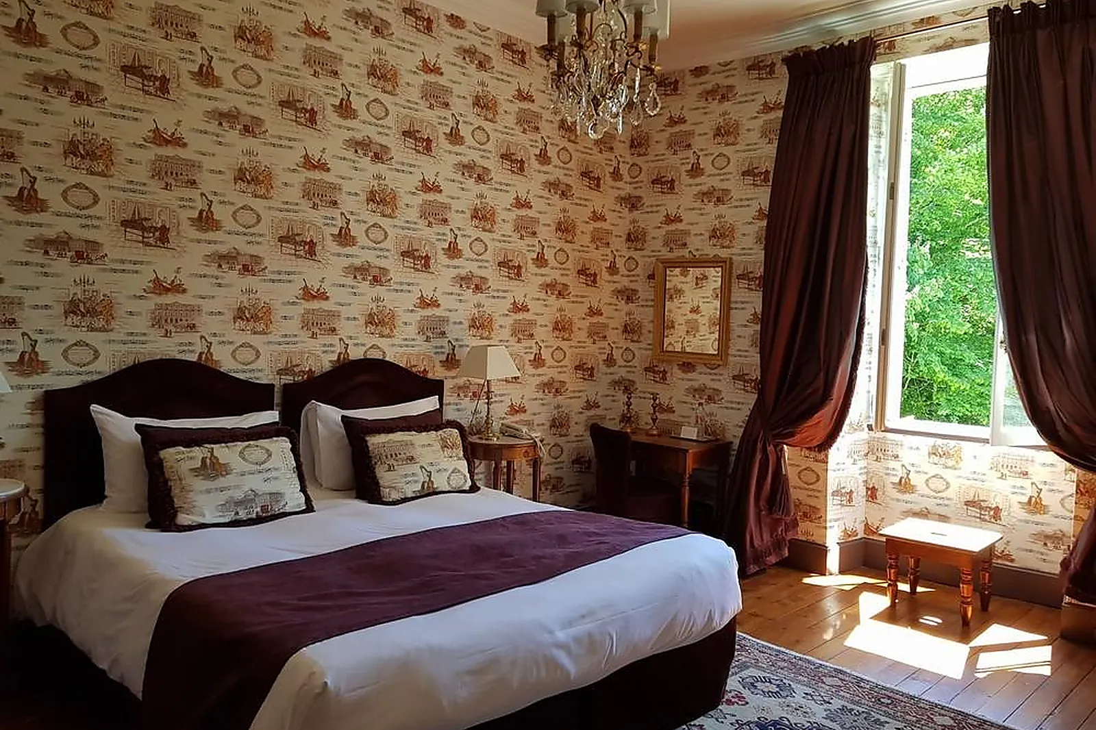 Lieux événementiels, CHÂTEAU DE LALANDE