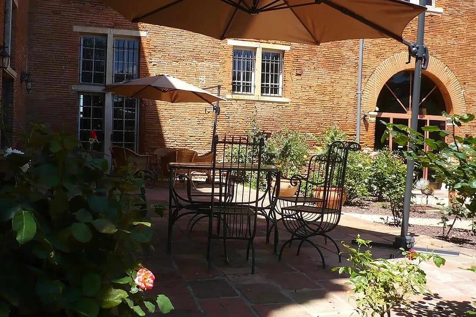 Lieux événementiels, CHÂTEAU DE LAUNAC