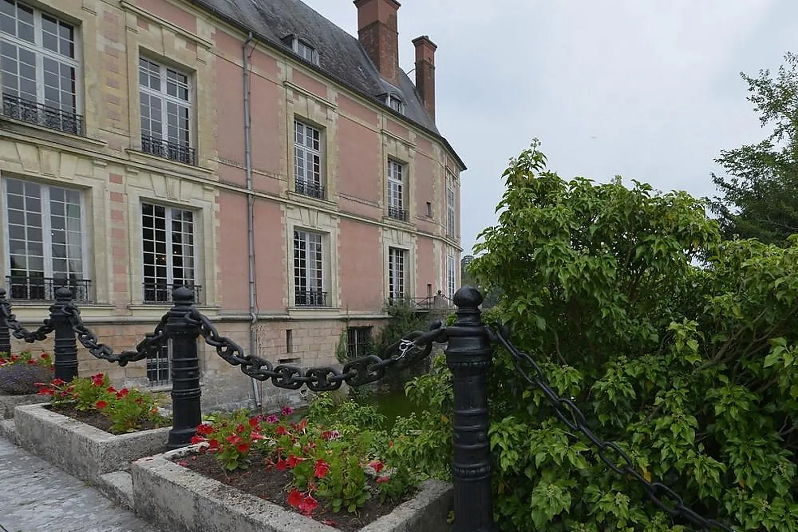 Lieux événementiels, CHÂTEAU DE LESIGNY