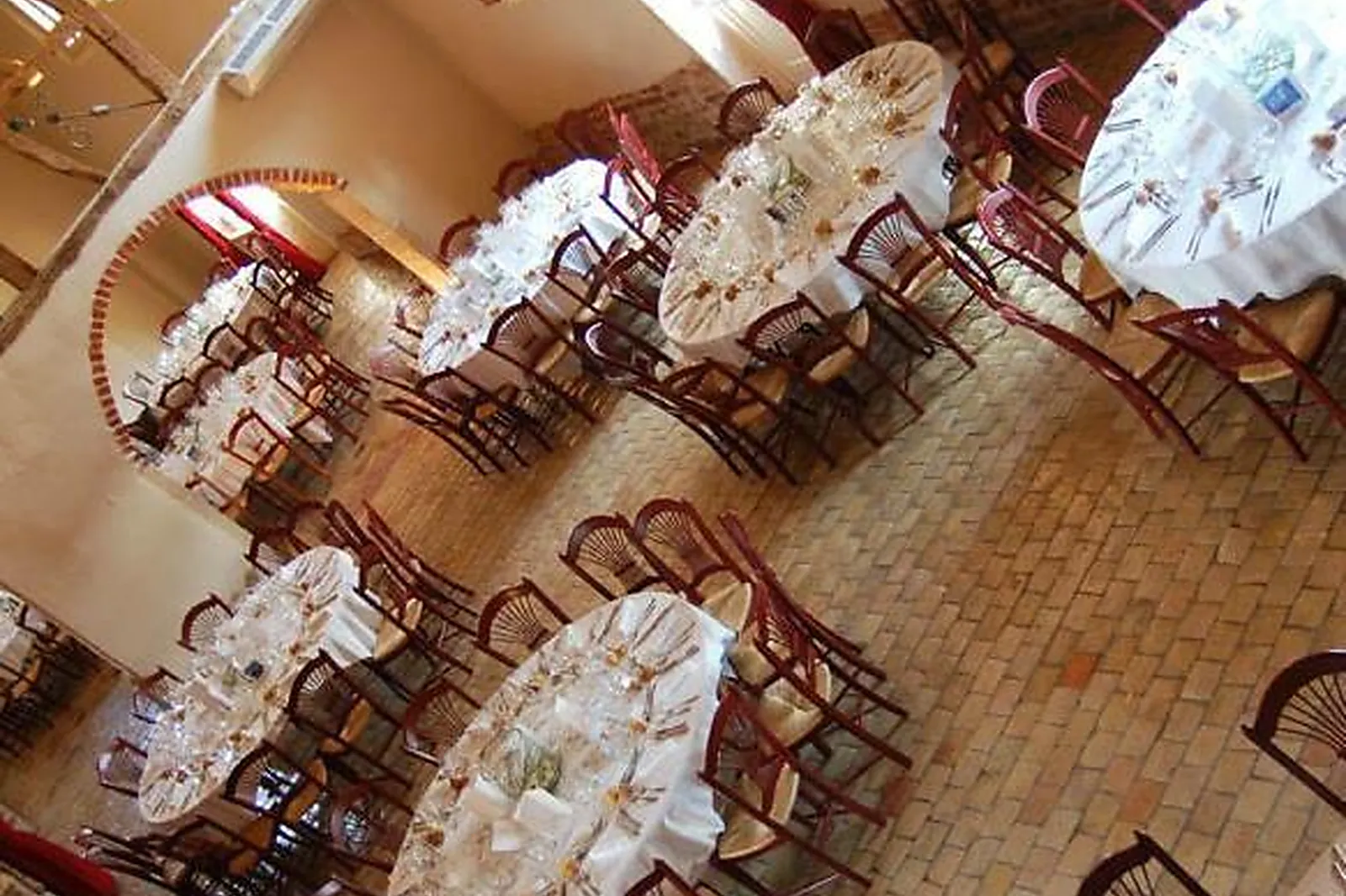 Lieux événementiels, CHÂTEAU DE LUPONNAS