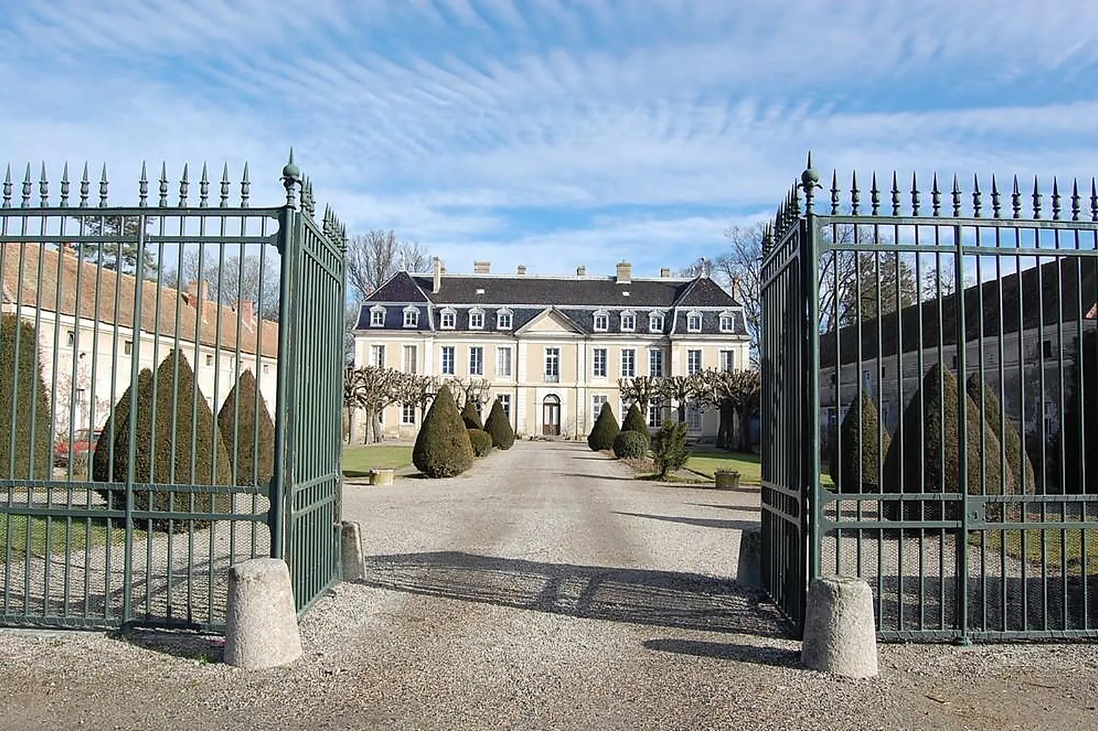 Lieux événementiels, CHÂTEAU DE MAGNEUX