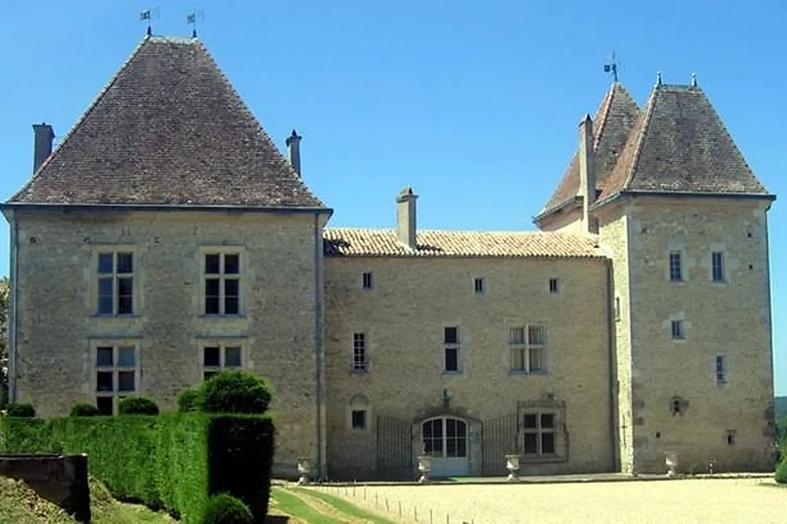 Lieux événementiels, CHÂTEAU DE MALVIRADE