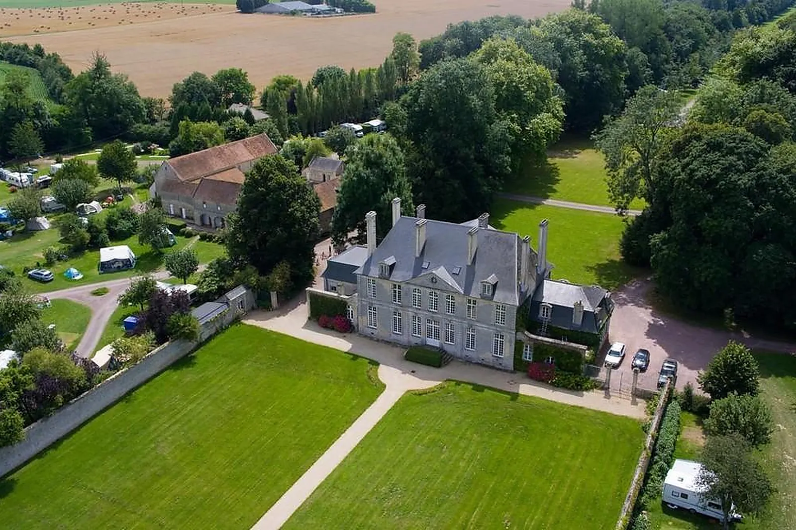 Lieux événementiels, CHÂTEAU DE MARTRAGNY