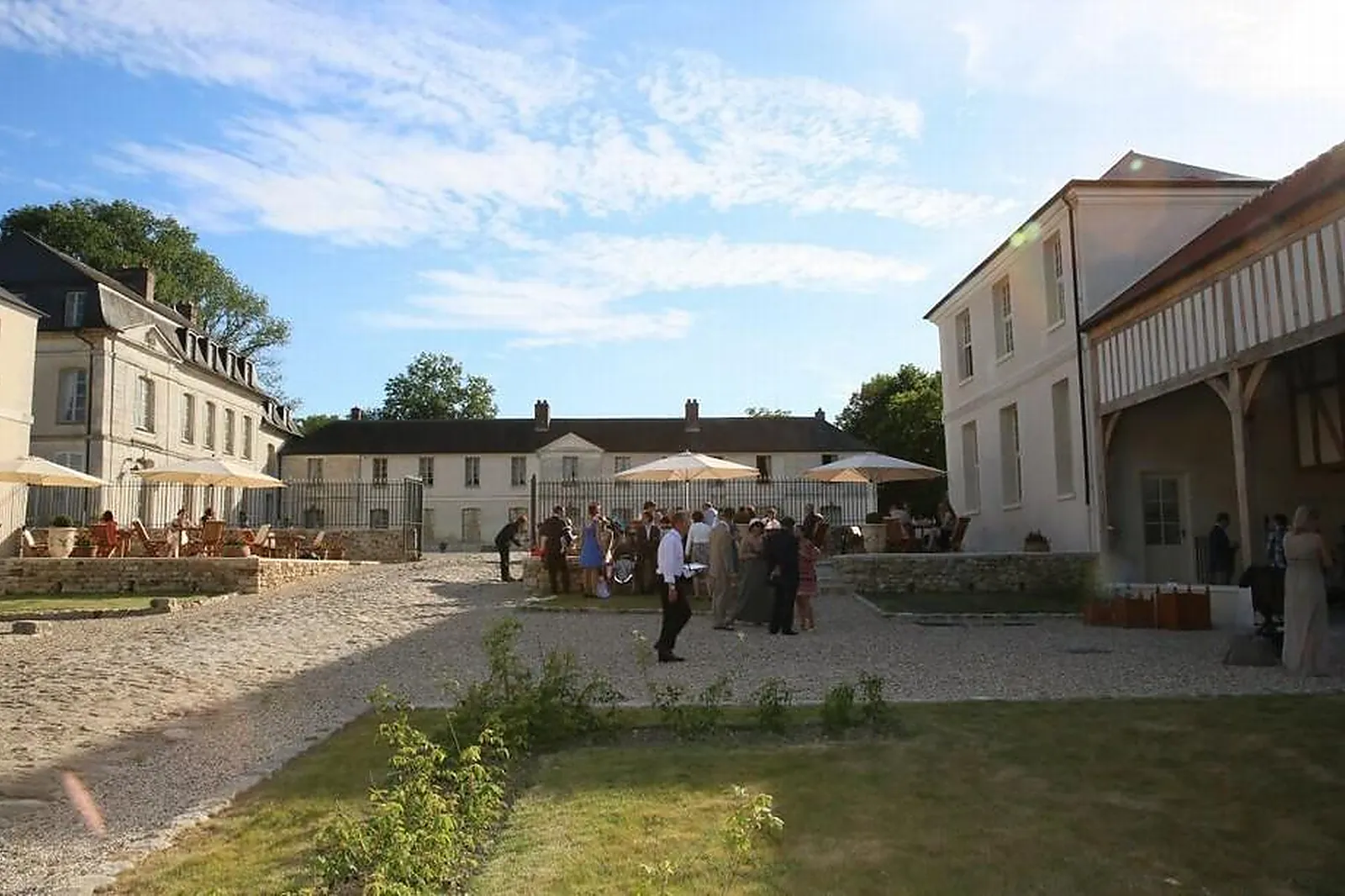 Lieux événementiels, CHÂTEAU DE MAUDETOUR