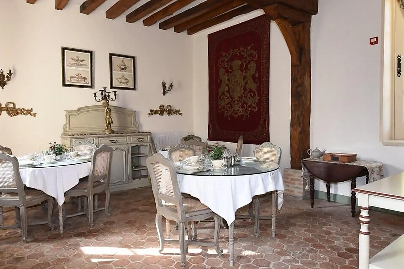 Lieux événementiels, CHÂTEAU DE MAUDETOUR