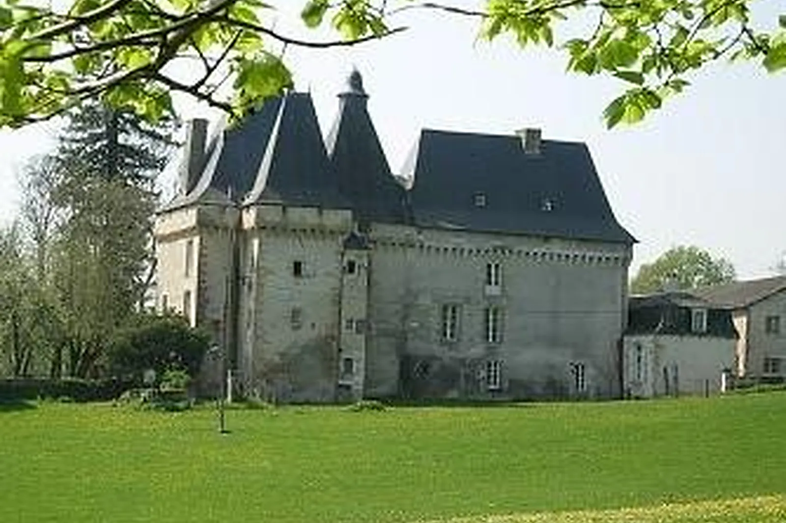 Lieux événementiels, CHÂTEAU DE MAVALEIX