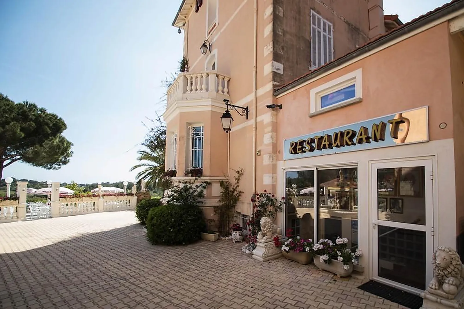 Lieux événementiels, CHÂTEAU DE MEÏ-LÉSÉ