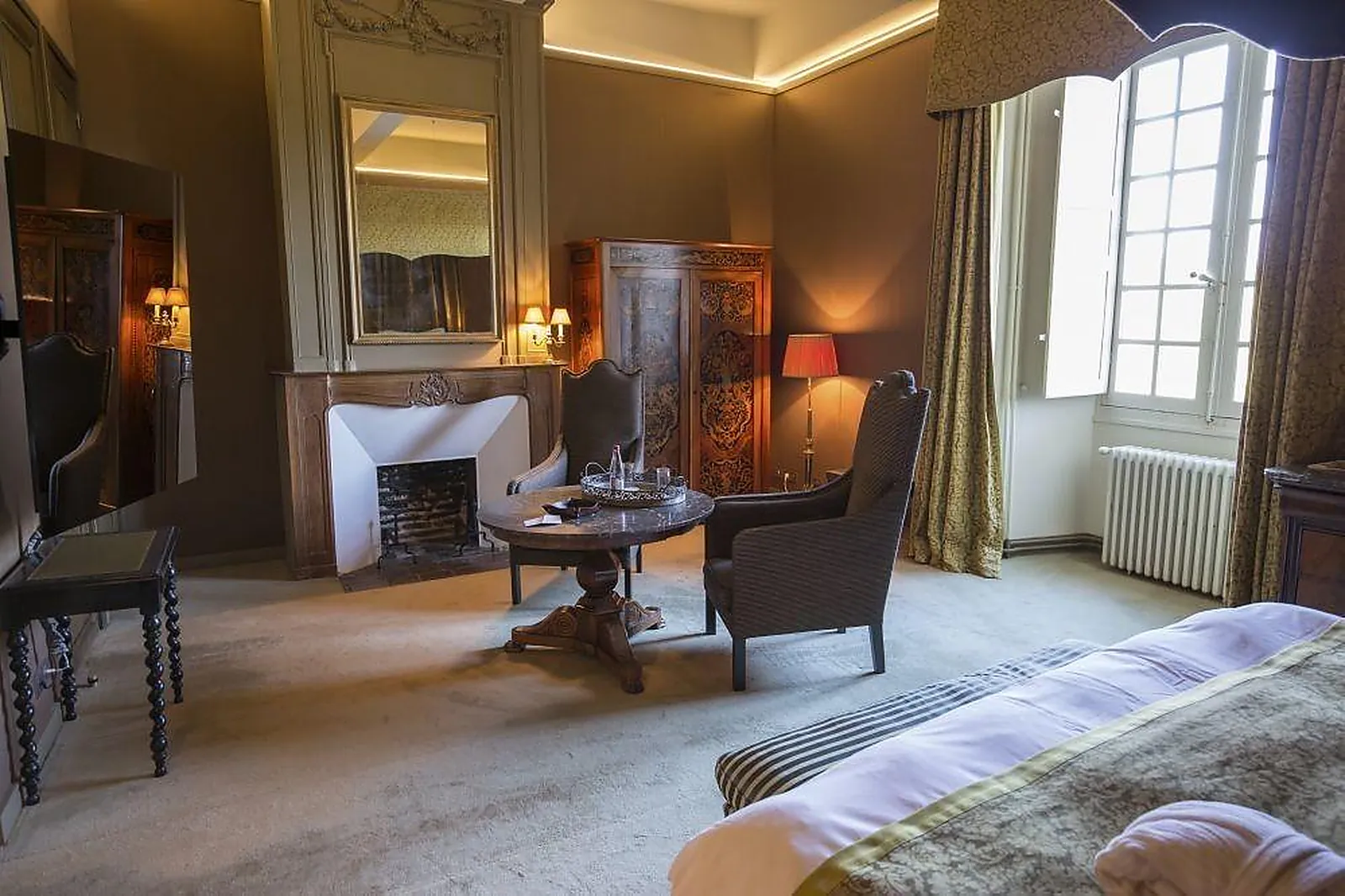 Lieux événementiels, CHÂTEAU DE MERCUÈS