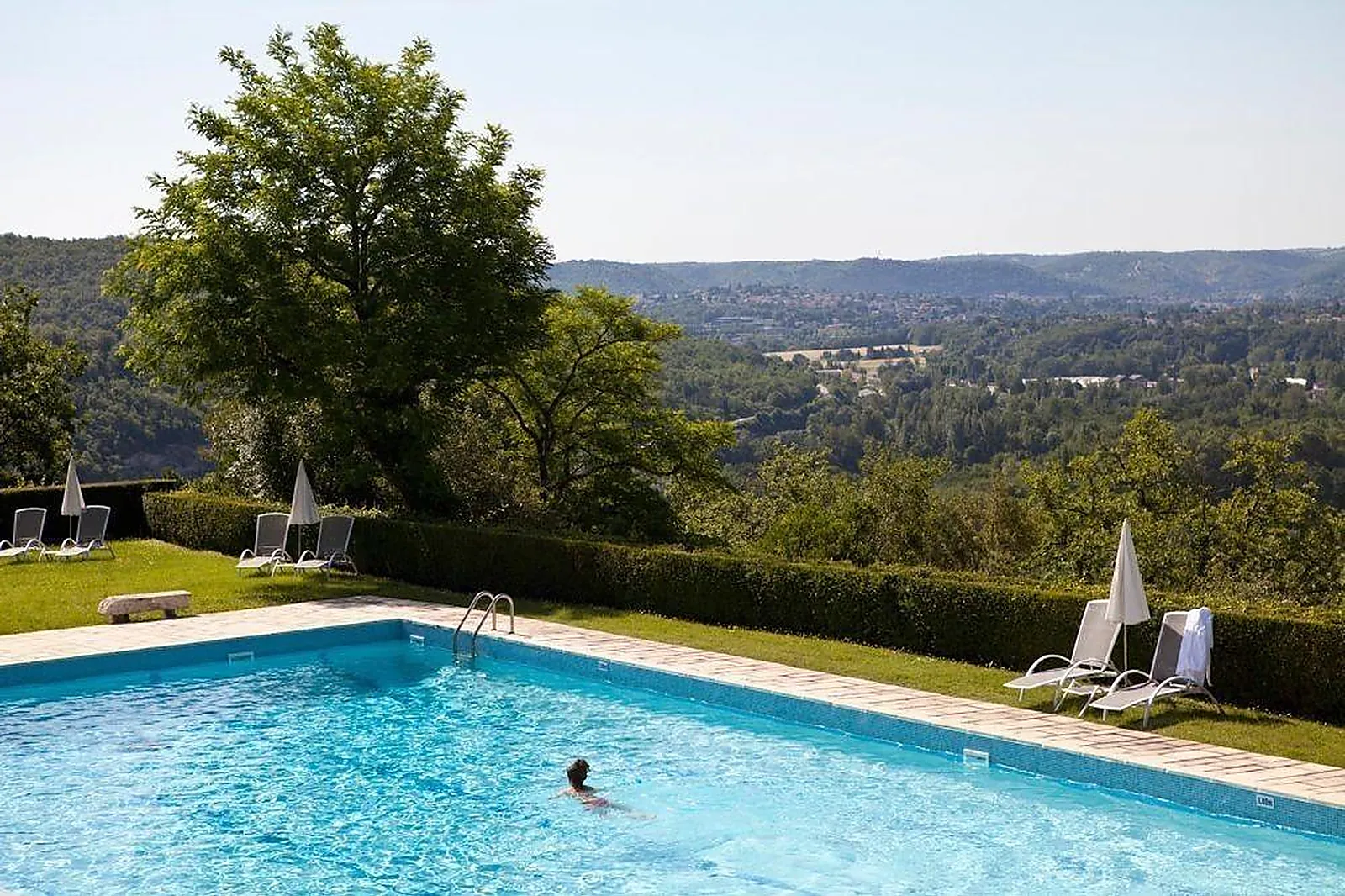 Lieux événementiels, CHÂTEAU DE MERCUÈS