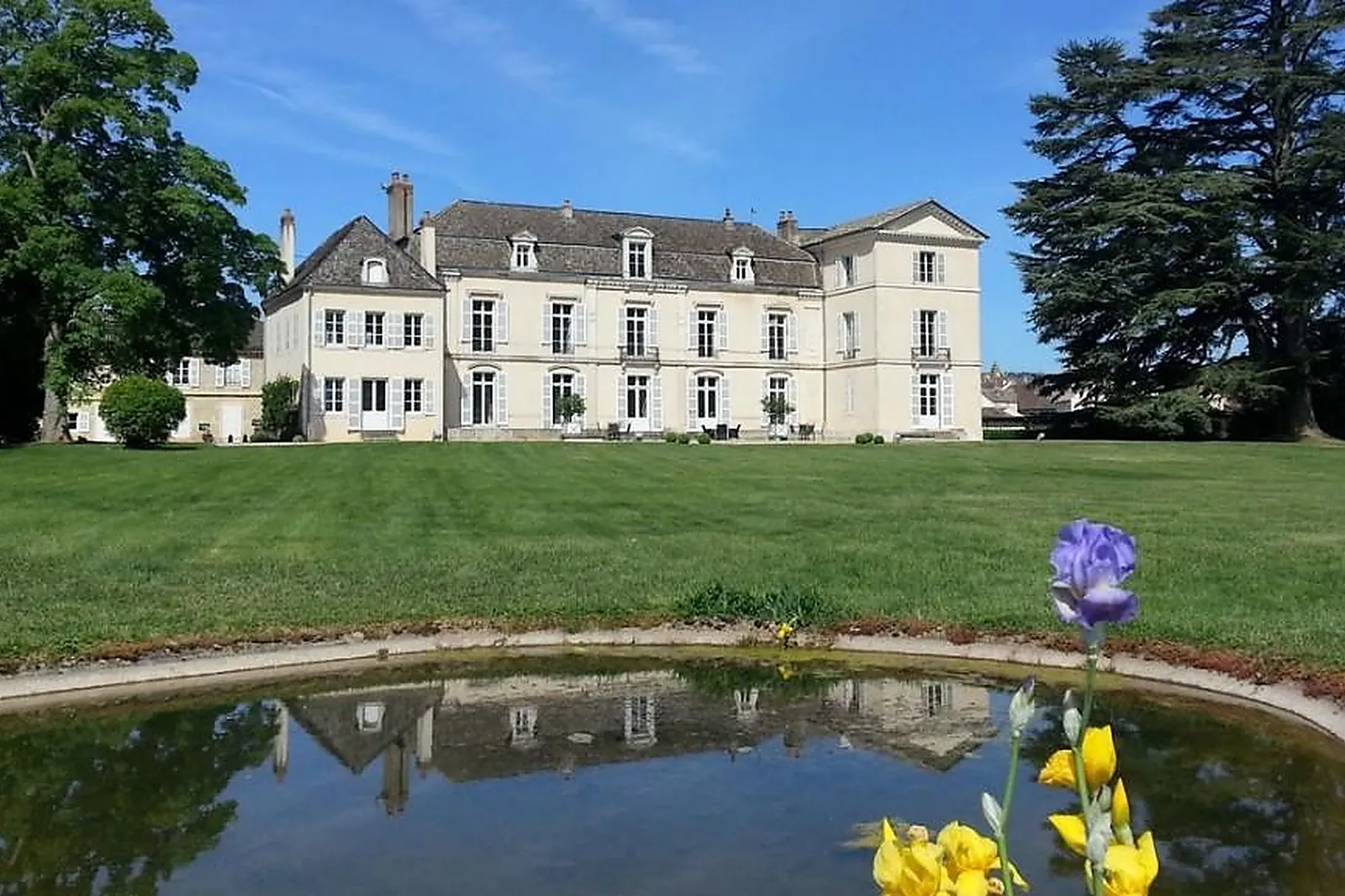 Lieux événementiels, CHÂTEAU DE  MEURSAULT