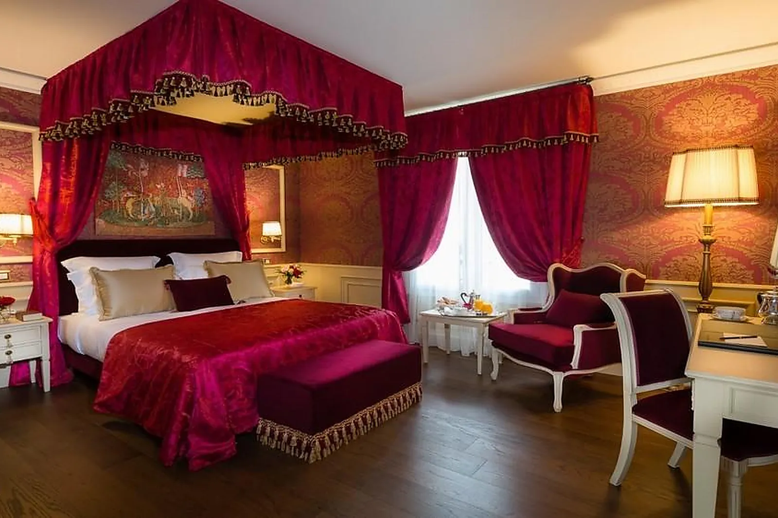 Lieux événementiels, CHÂTEAU DE MIRAMBEAU