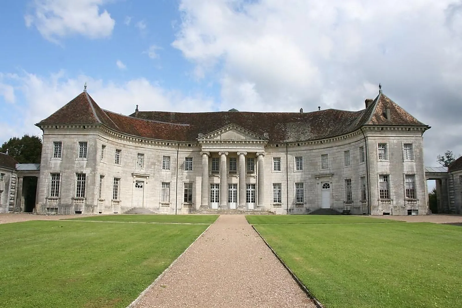 Lieux événementiels, CHÂTEAU DE MONCLEY