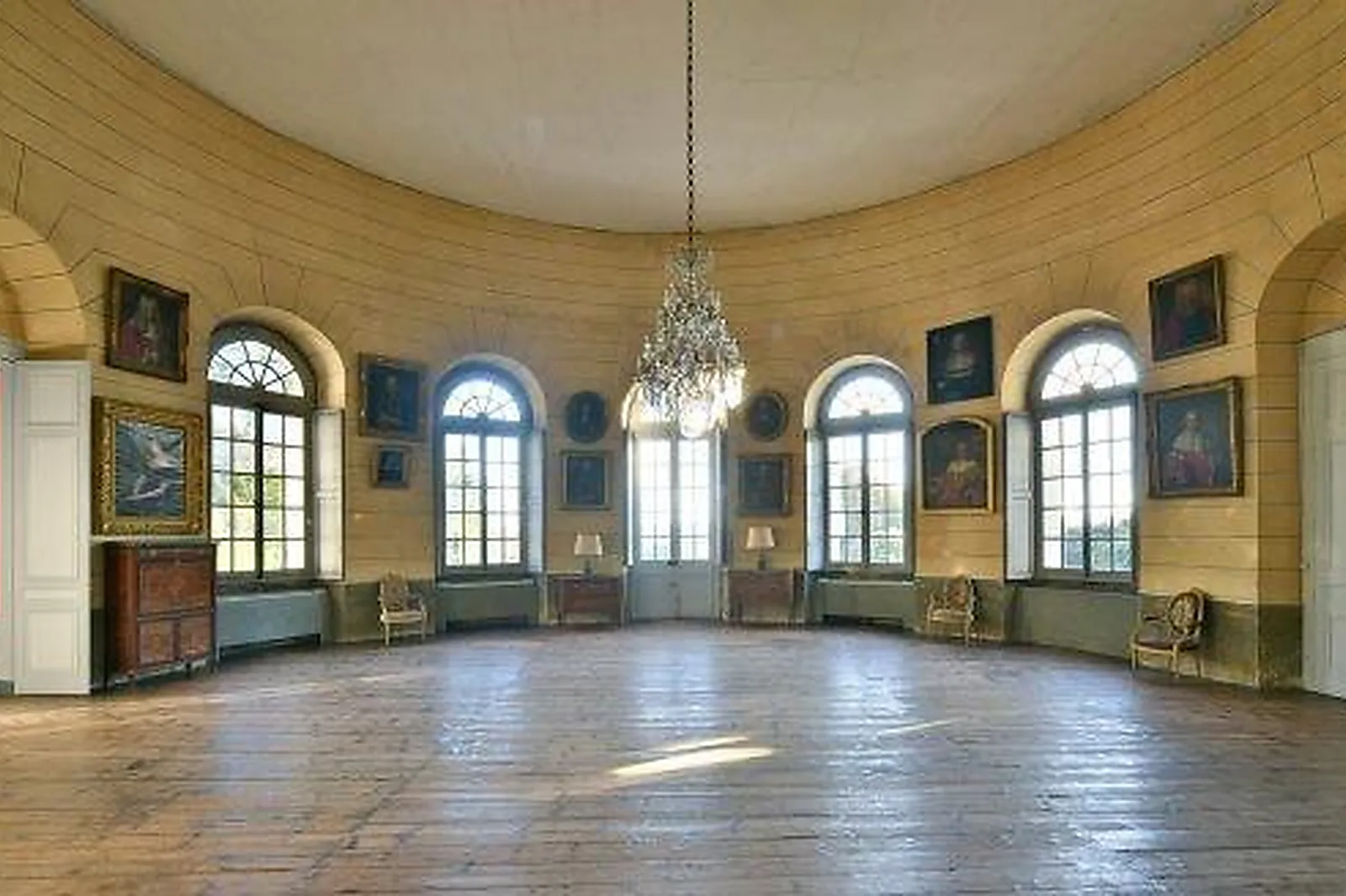 Lieux événementiels, CHÂTEAU DE MONCLEY