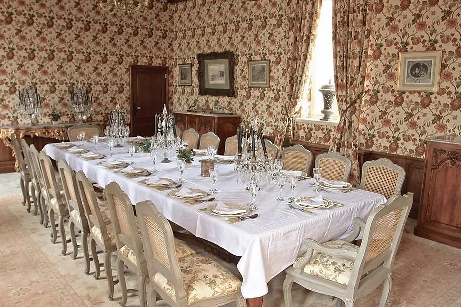 Lieux événementiels, CHÂTEAU DE MONDÉTOUR