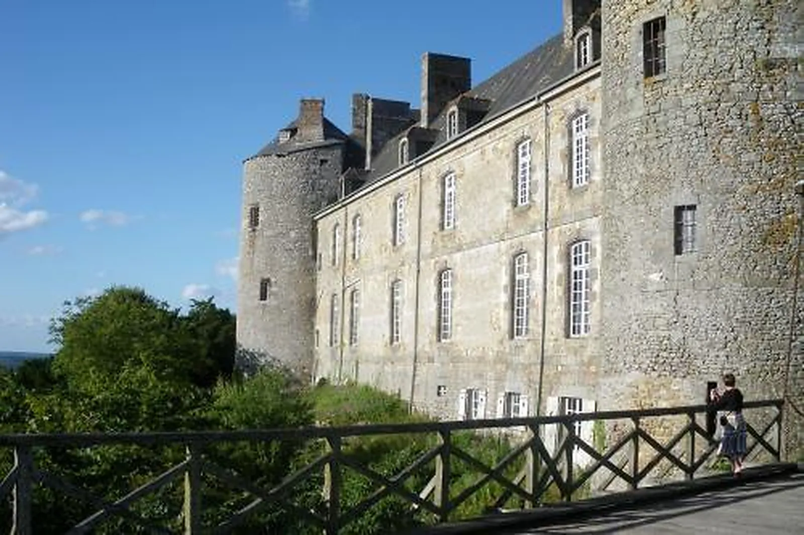 Lieux événementiels, CHÂTEAU DE MONTMURAN