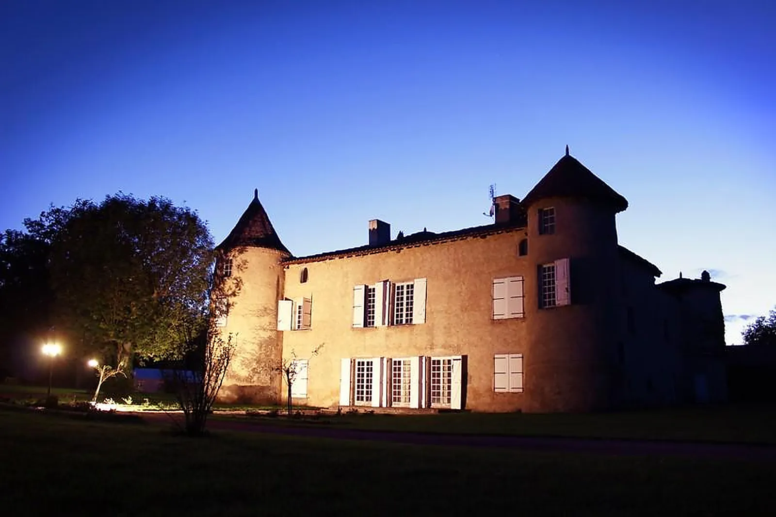 Lieux événementiels, CHÂTEAU DE MONTROUGE