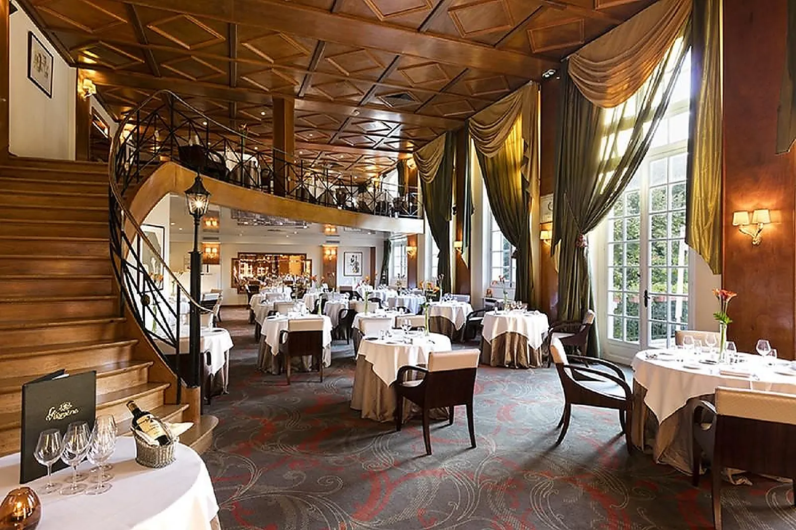 Lieux événementiels, CHÂTEAU DE MONTVILLARGENNE