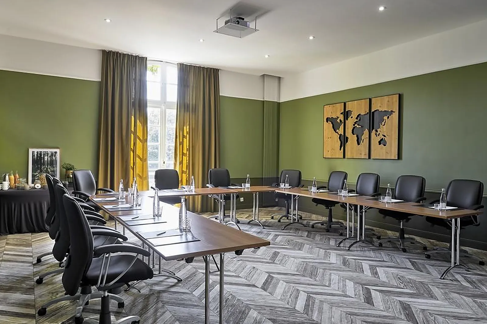 Lieux événementiels, CHÂTEAU DE MONTVILLARGENNE