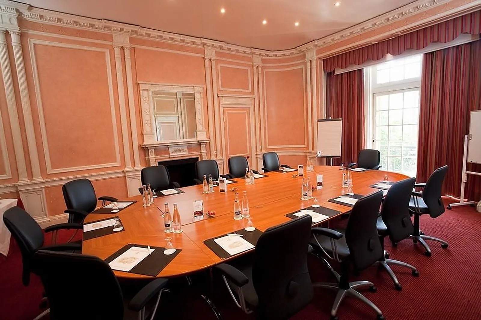 Lieux événementiels, CHÂTEAU DE MONTVILLARGENNE