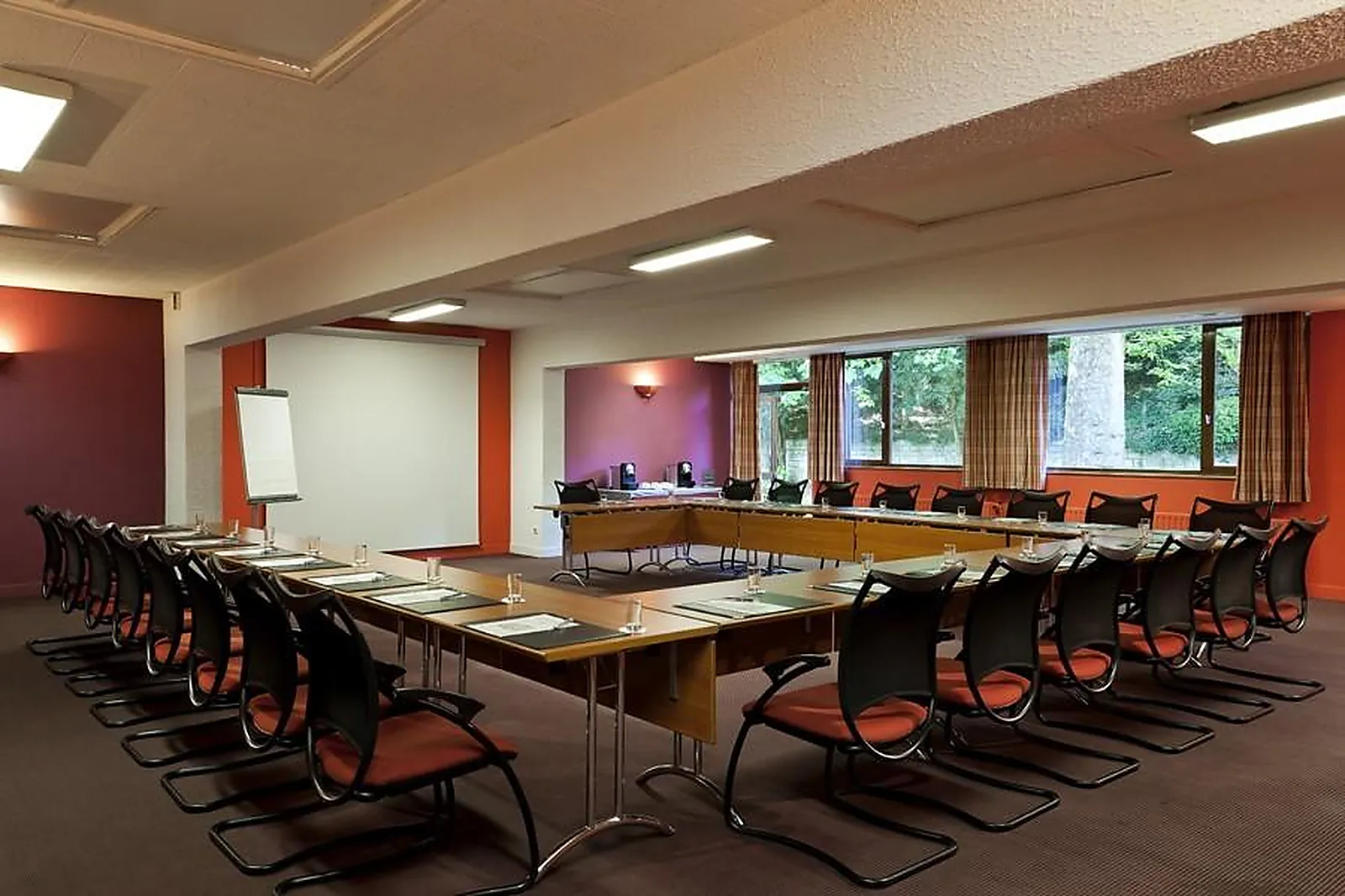 Lieux événementiels, CHÂTEAU DE MONTVILLARGENNE